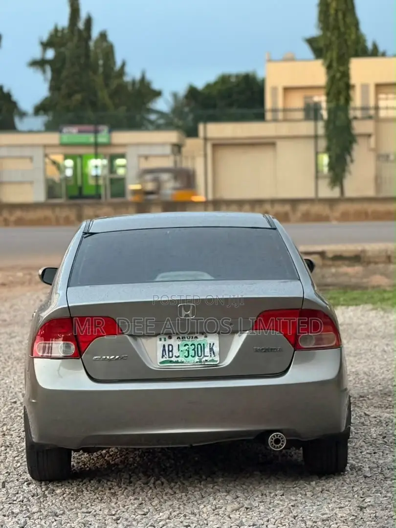 Honda Civic 2007 Gray
