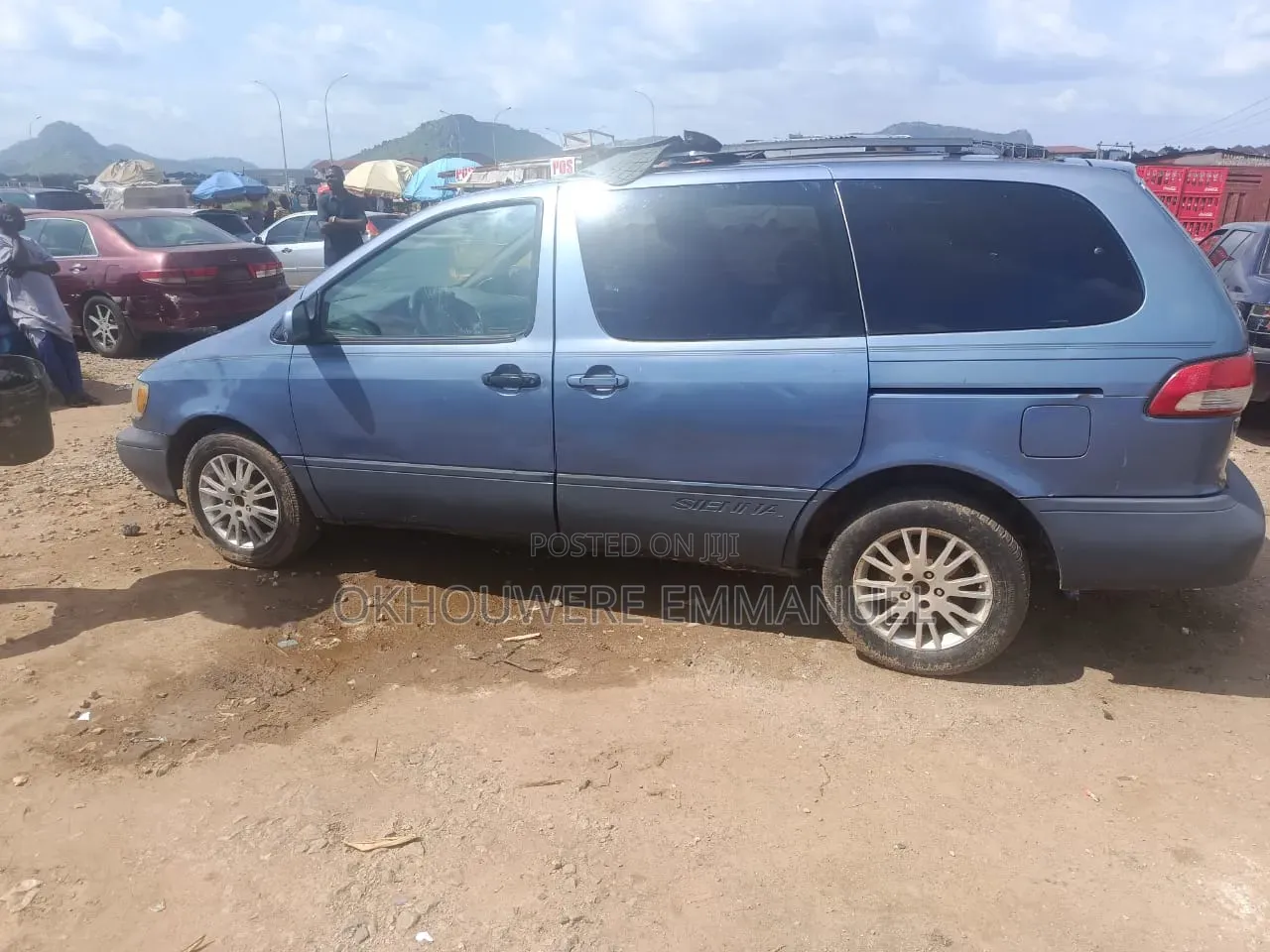 Toyota Sienna 2000 Blue