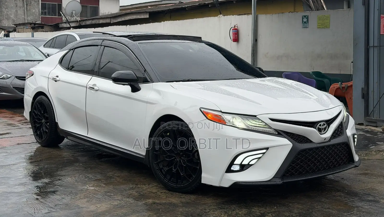 Toyota Camry XSE FWD 2020 White