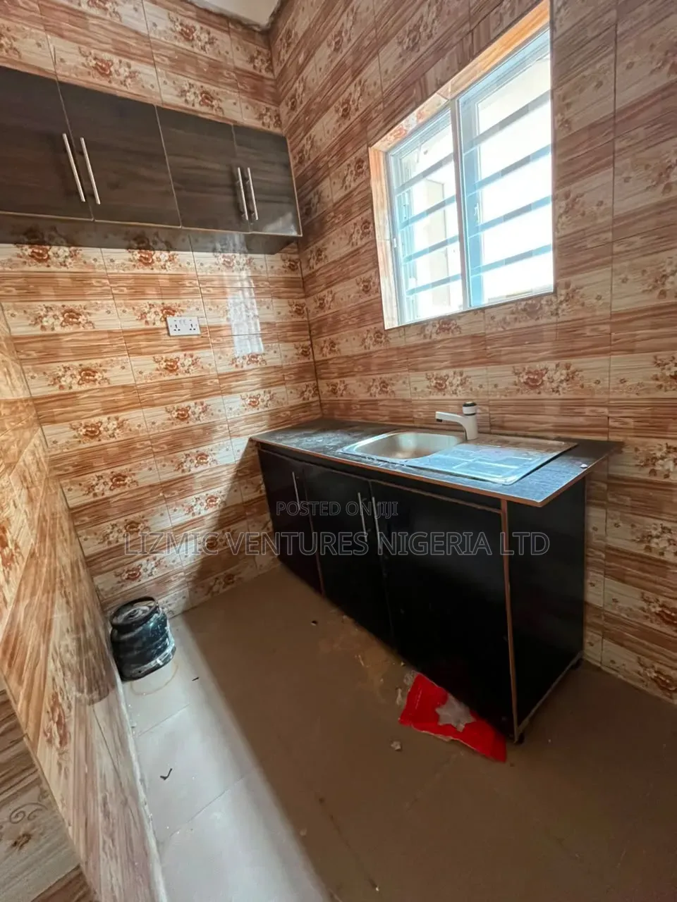 Furnished Mini Flat in Isuti, Igando / Ikotun/Igando for rent