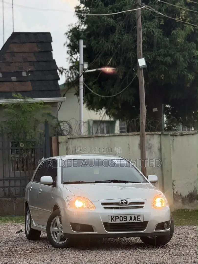Toyota Corolla 2006 Silver