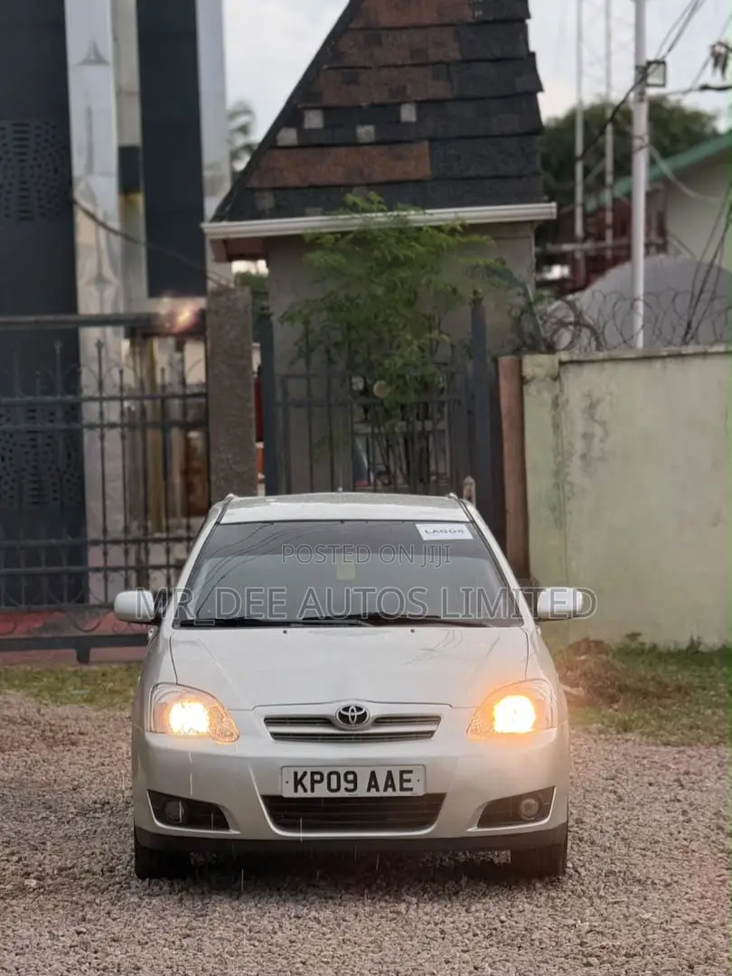 Toyota Corolla 2006 Silver