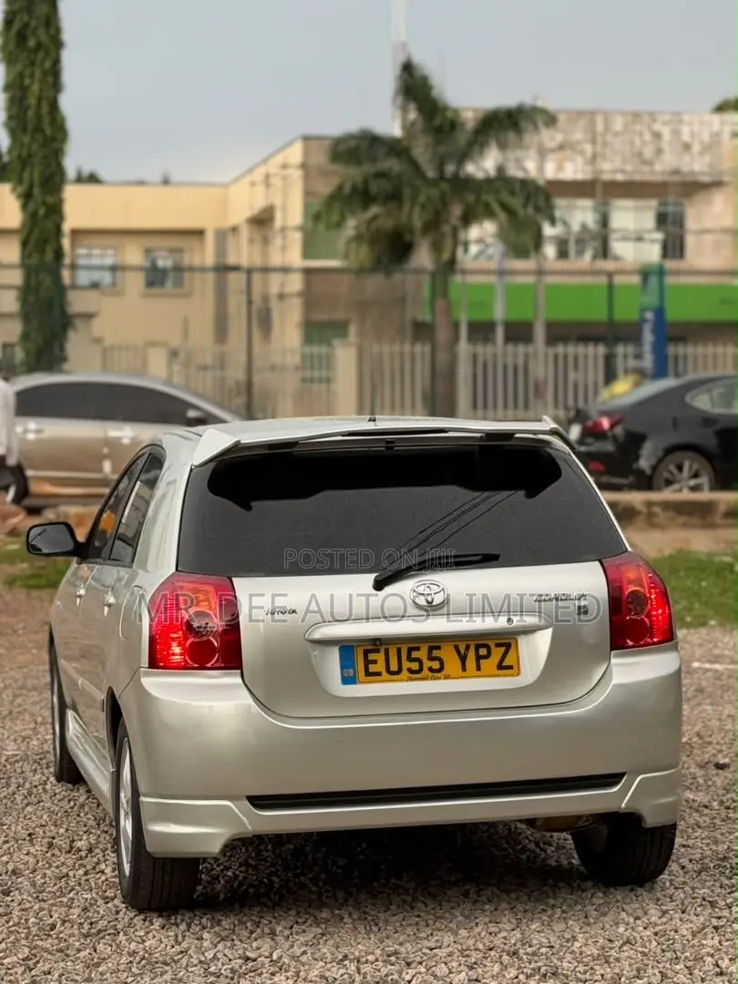 Toyota Corolla 2006 Silver