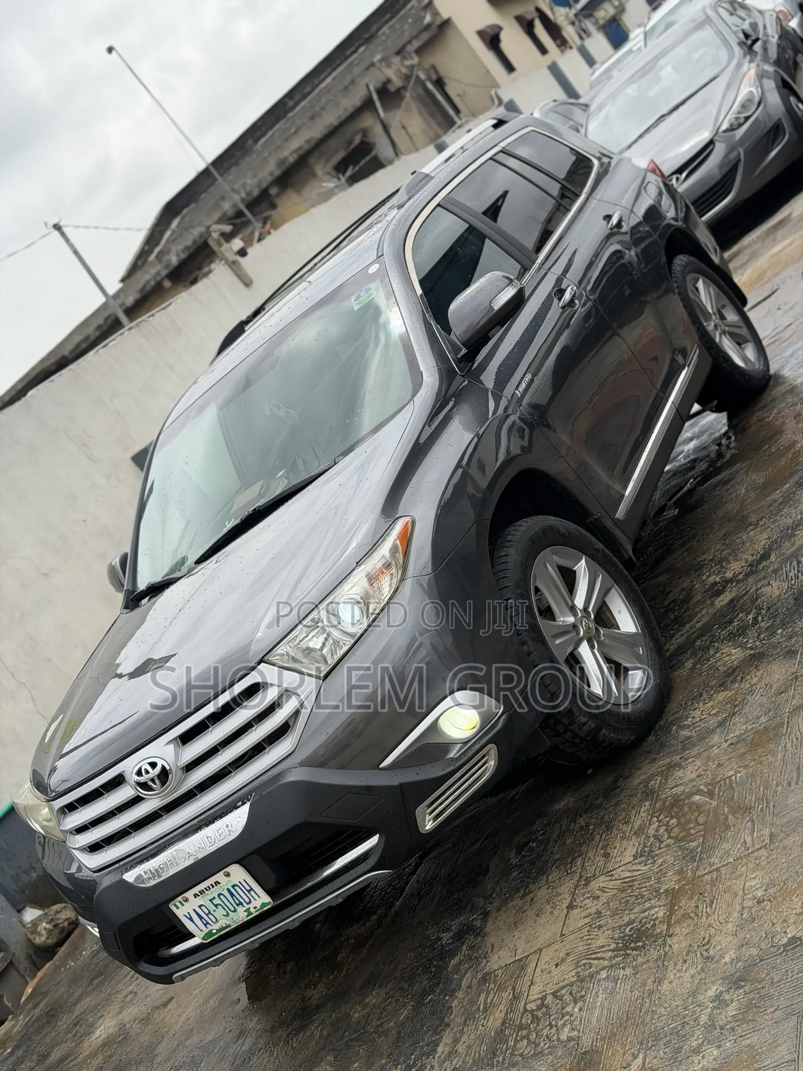 Toyota Highlander Limited 3.5l 4WD 2013 Gray
