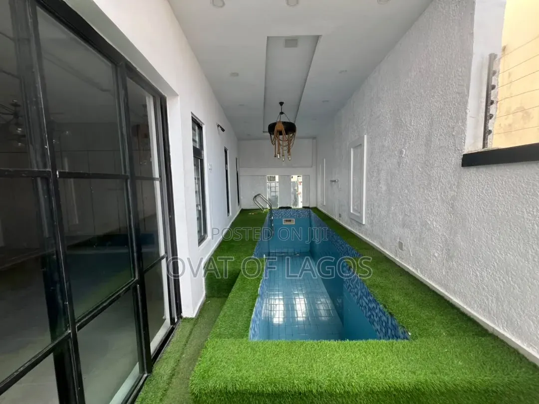 4bdrm Duplex in Ado / Ajah for sale