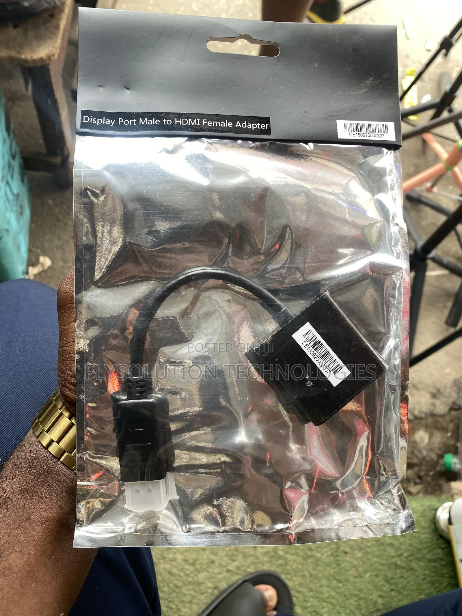 DisplayPort Male to HDMI Female Adapter