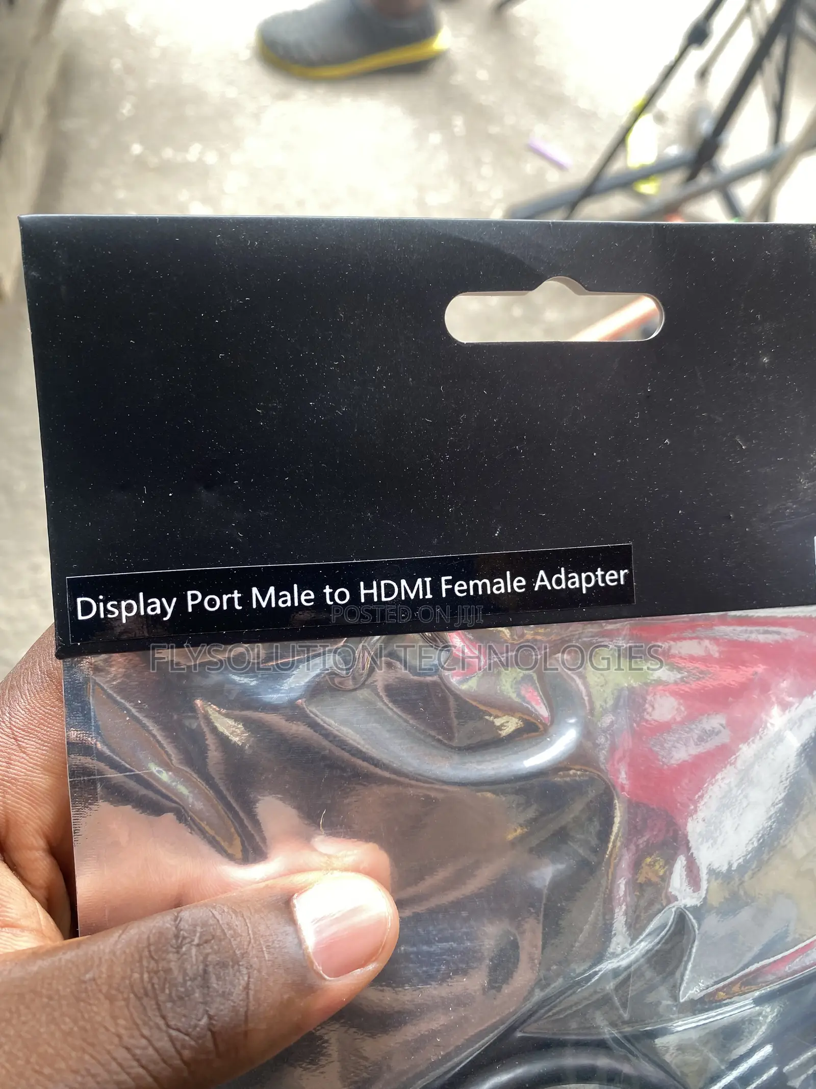 DisplayPort Male to HDMI Female Adapter