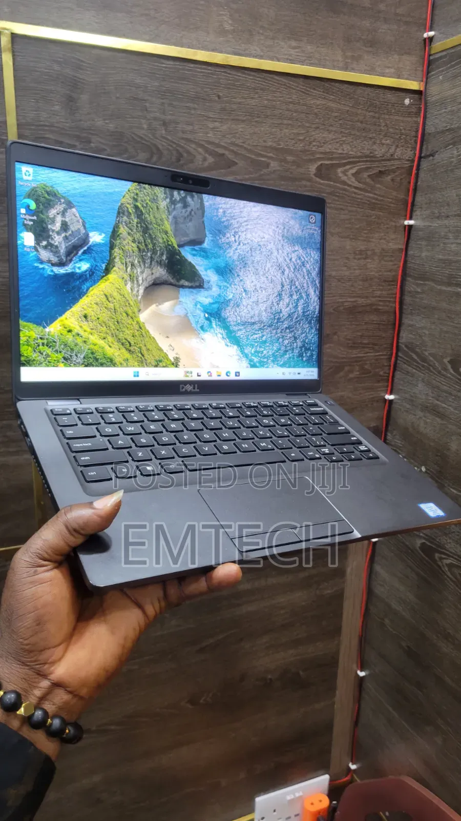 Laptop Dell Latitude 5400 8GB Intel Core i5 SSD 256GB