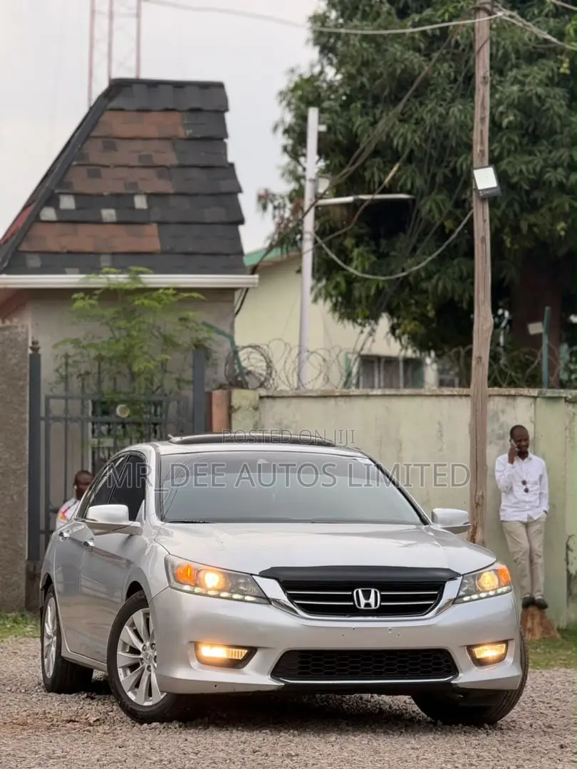Honda Accord EX-L V-6 4dr Sedan (3.5L 6cyl 6A) 2014 Silver