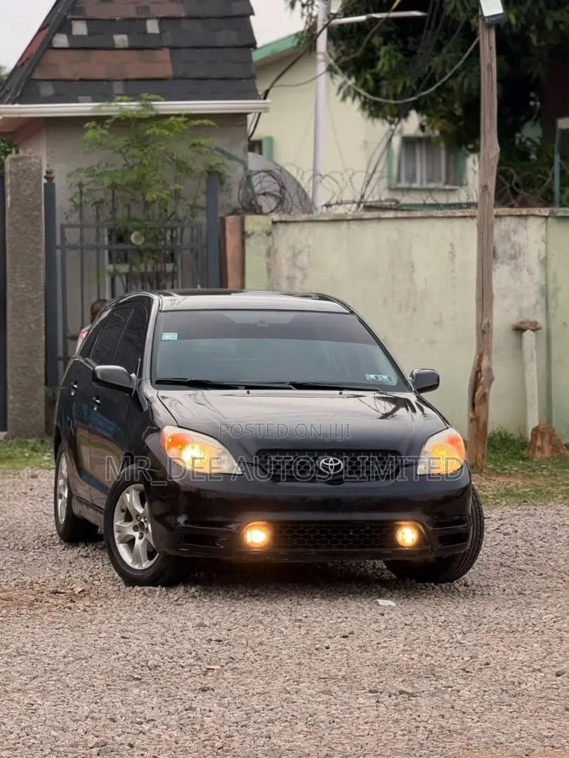 Toyota Matrix 2004 Black