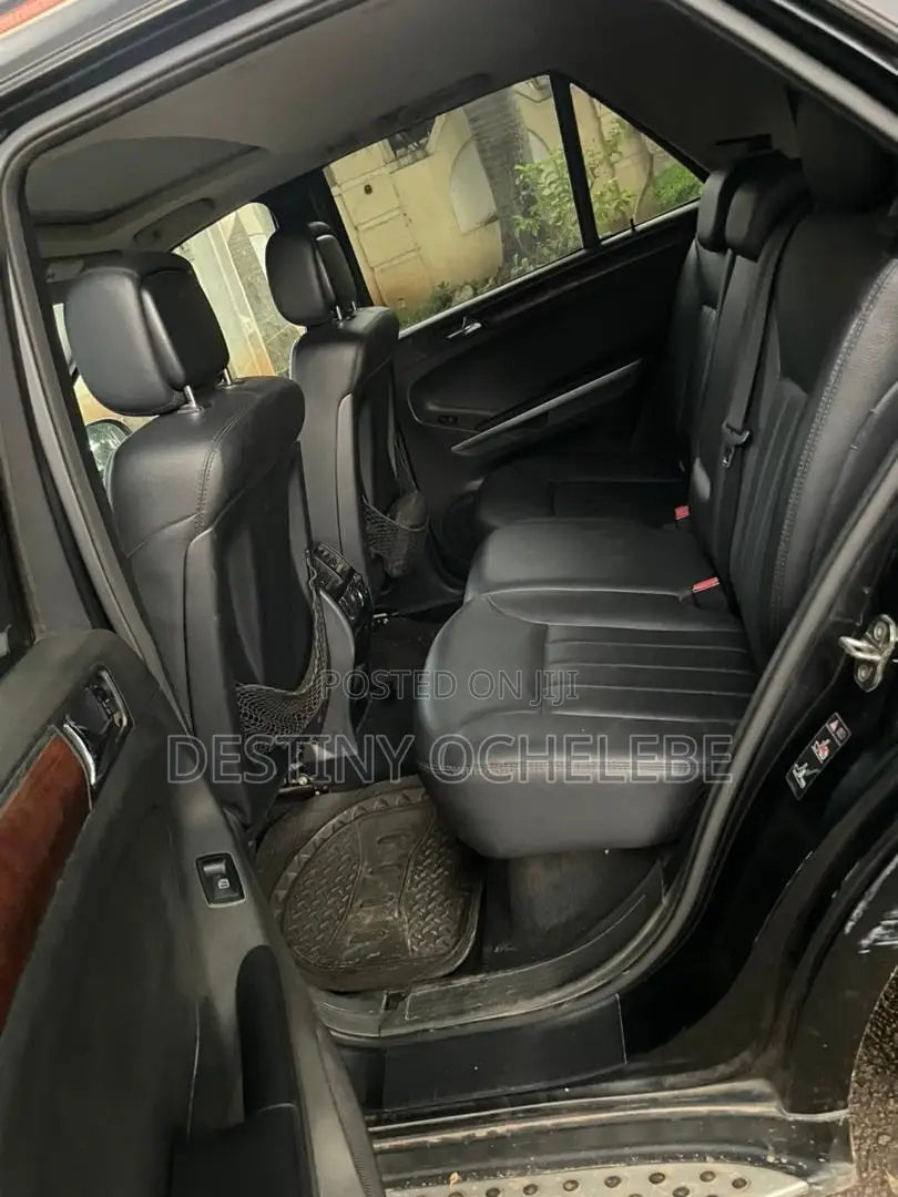 Mercedes-Benz M Class 2009 Black