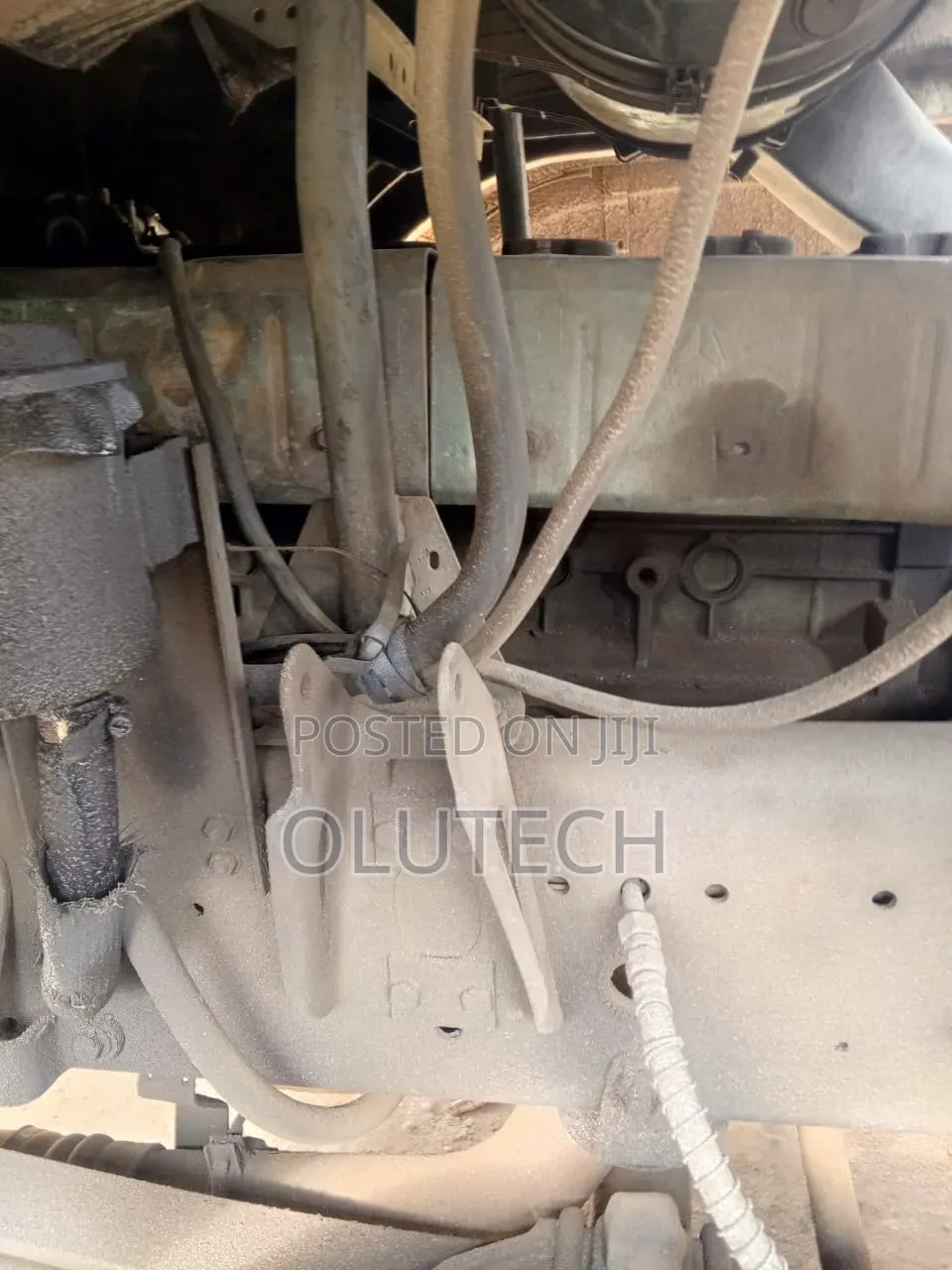 Howo Tractor Head 6 Tyres