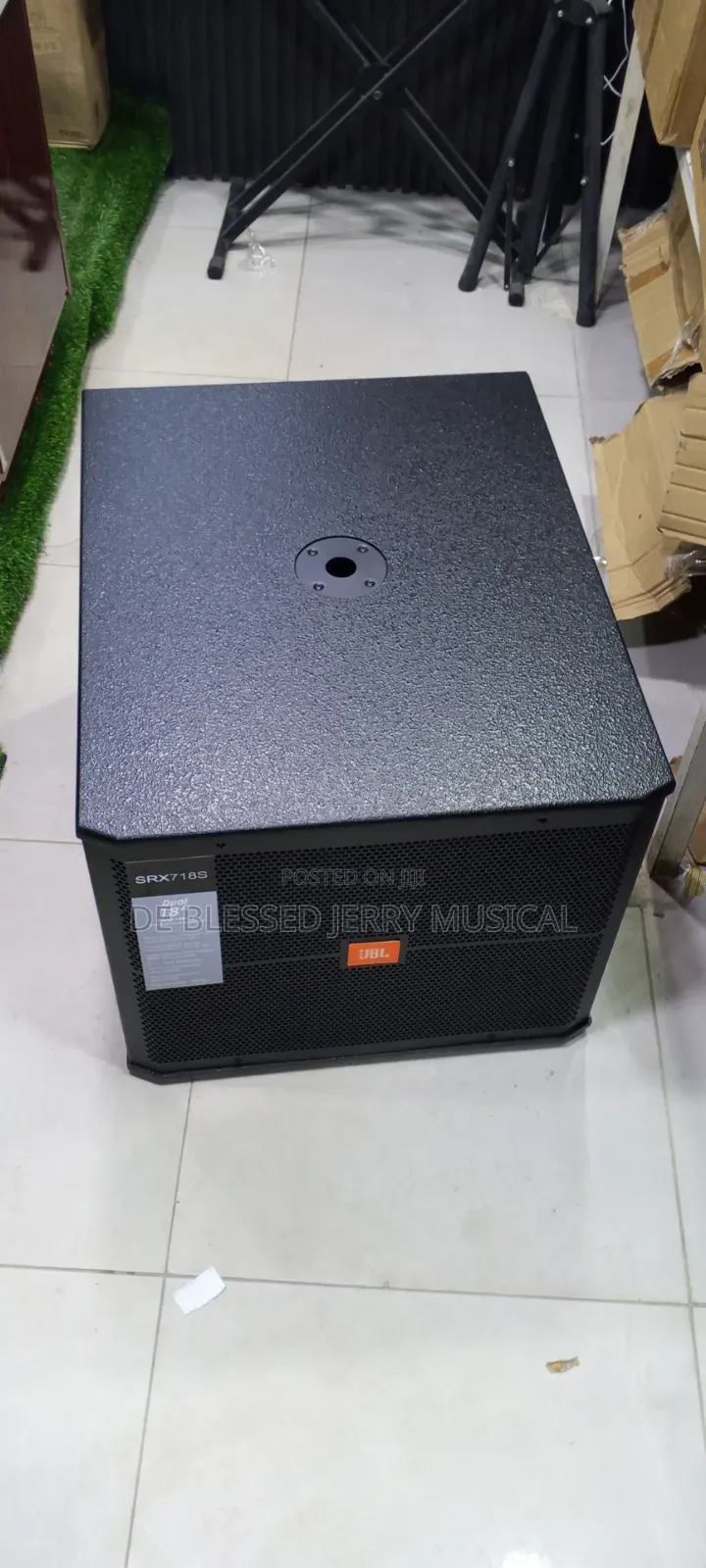 JBL Subwoofer Srx718s