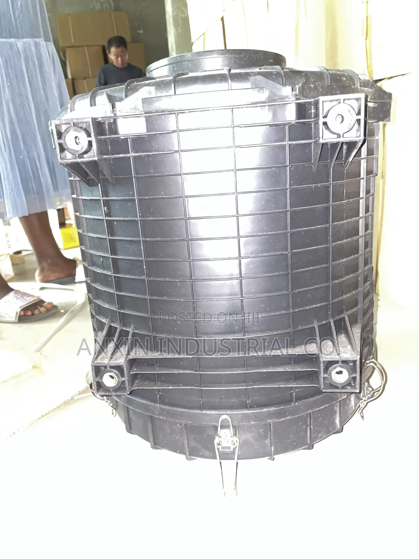 Engine Air Filter Housing