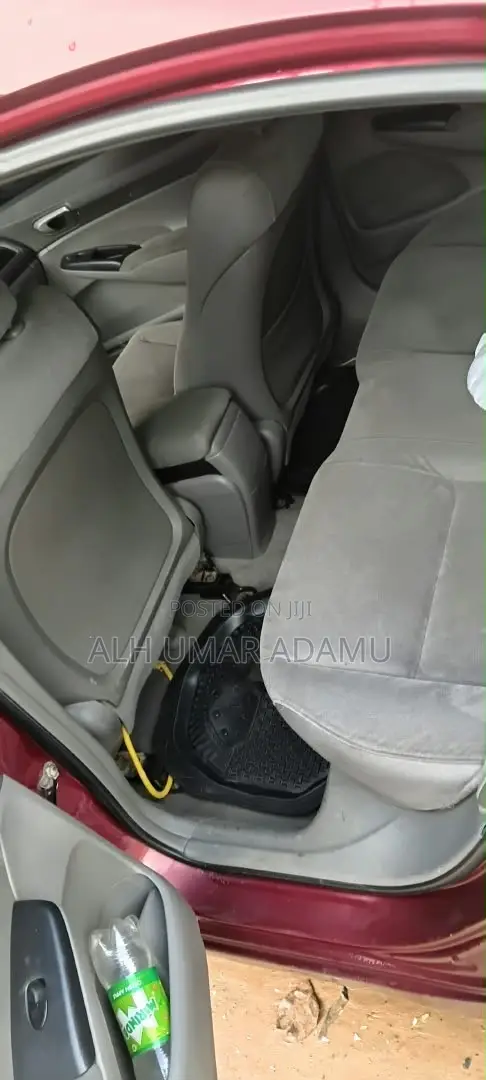 Honda Civic 2007 Red