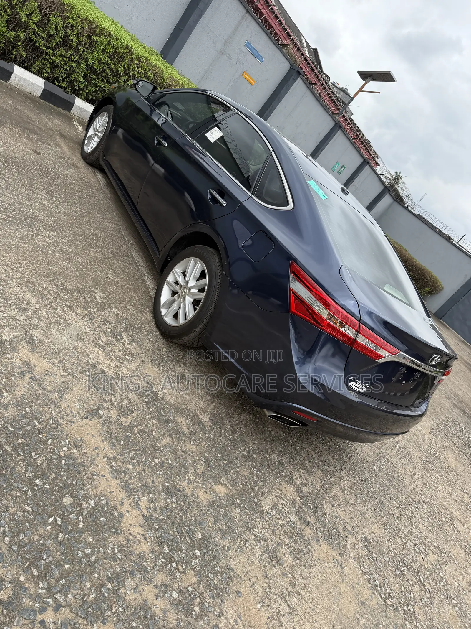 Toyota Avalon XLE 4dr Sedan (3.5L 6cyl 6A) 2015 Blue