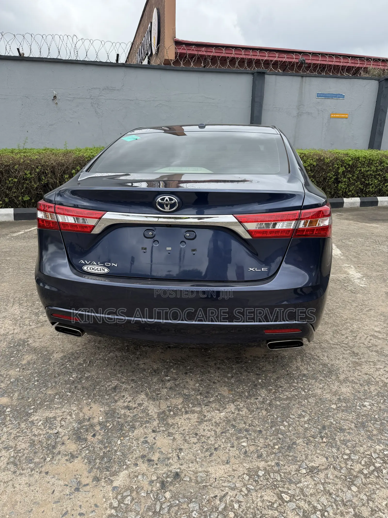 Toyota Avalon XLE 4dr Sedan (3.5L 6cyl 6A) 2015 Blue