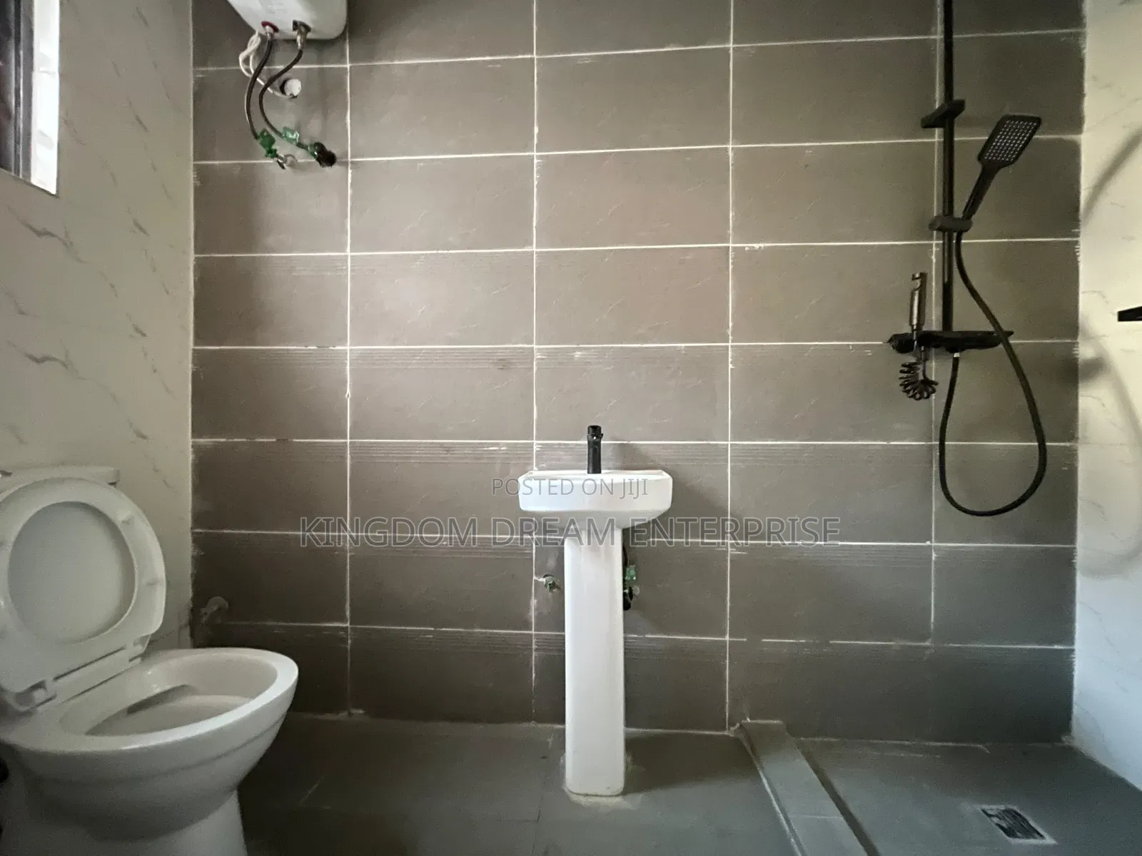 3bdrm Apartment in Gbagada Lagos for rent