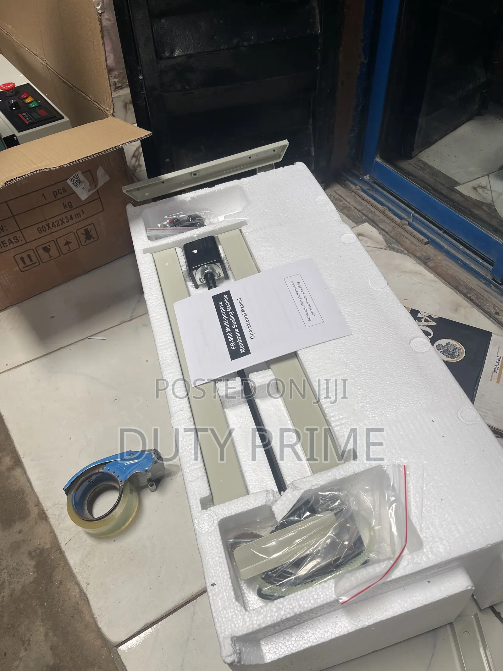FR-900 Multi-Purpose Membrane Sealing Machine