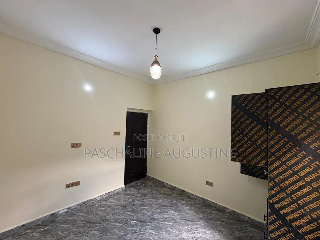 1bdrm Room & Parlour in Zim Homes And, Kubwa for rent