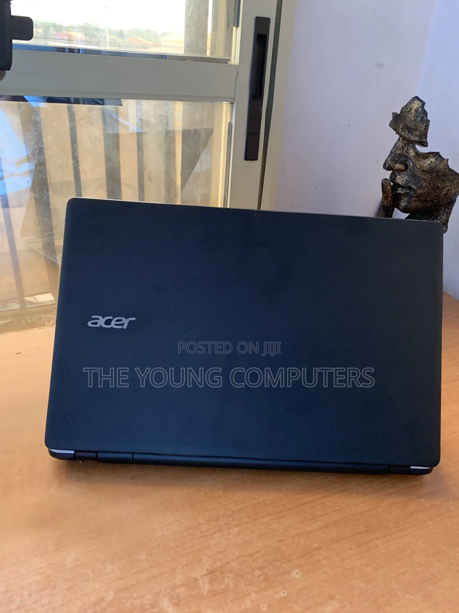 Laptop Acer Aspire E5-571 8GB Intel Core i7 HDD 1T