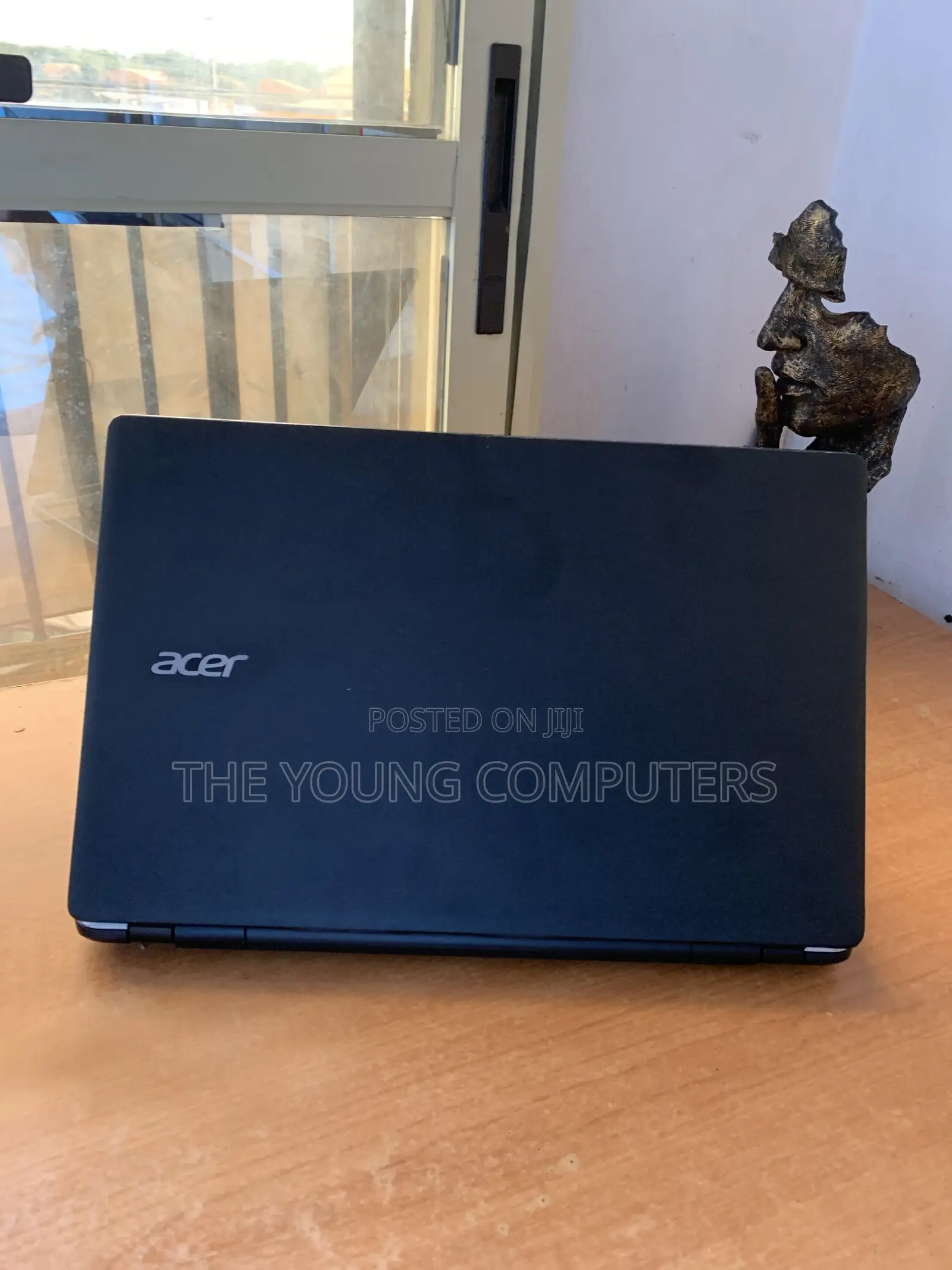 Laptop Acer Aspire E5-571 8GB Intel Core i7 HDD 1T