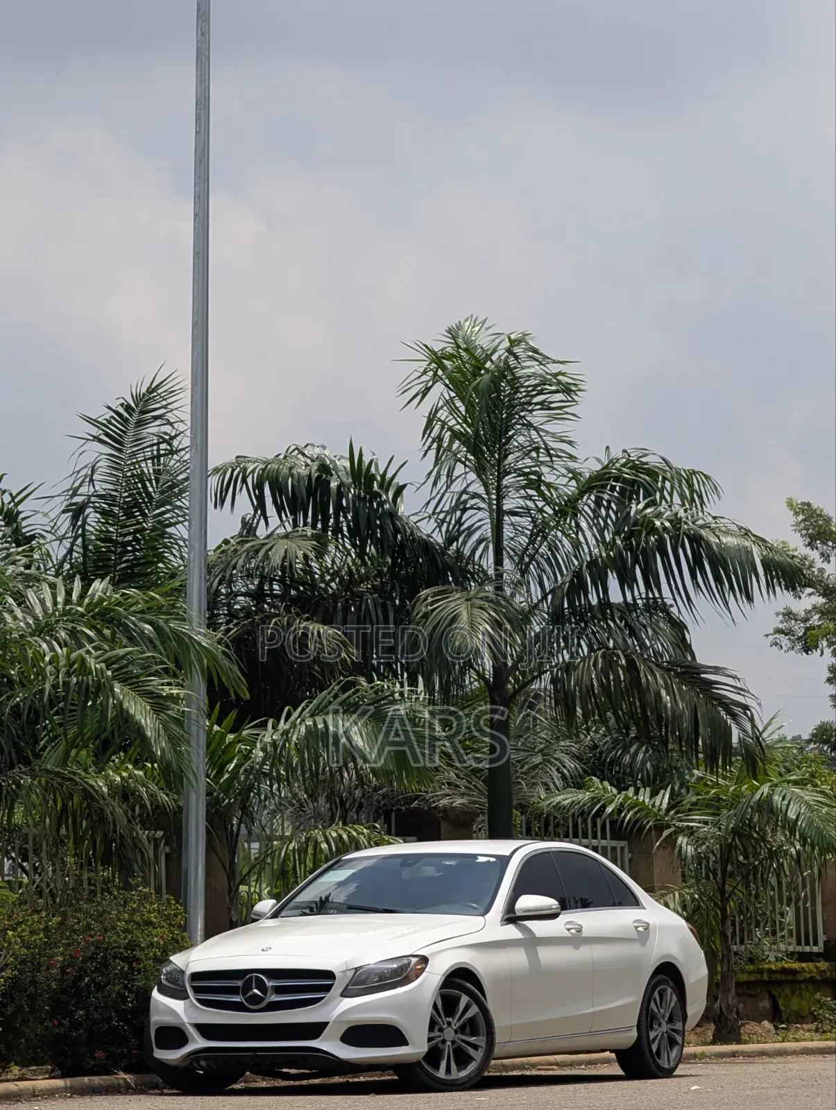 Mercedes-Benz C300 2015 White