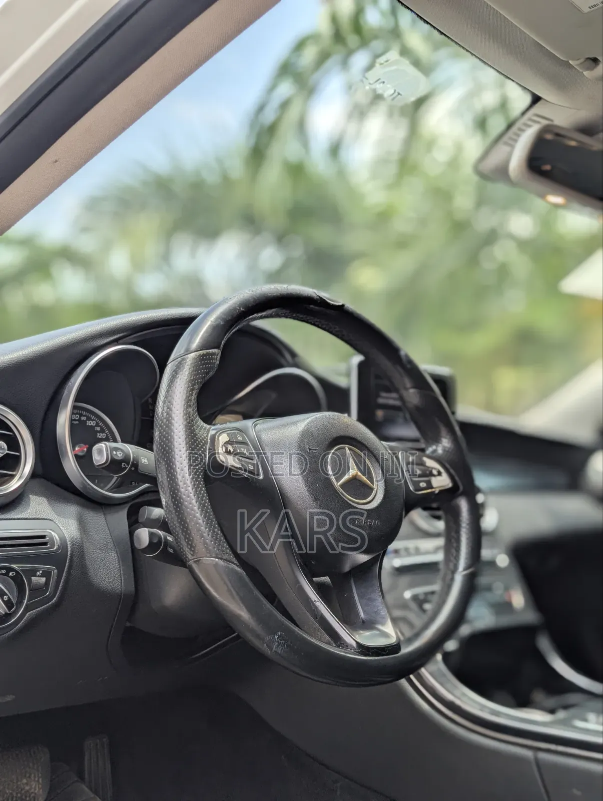 Mercedes-Benz C300 2015 White