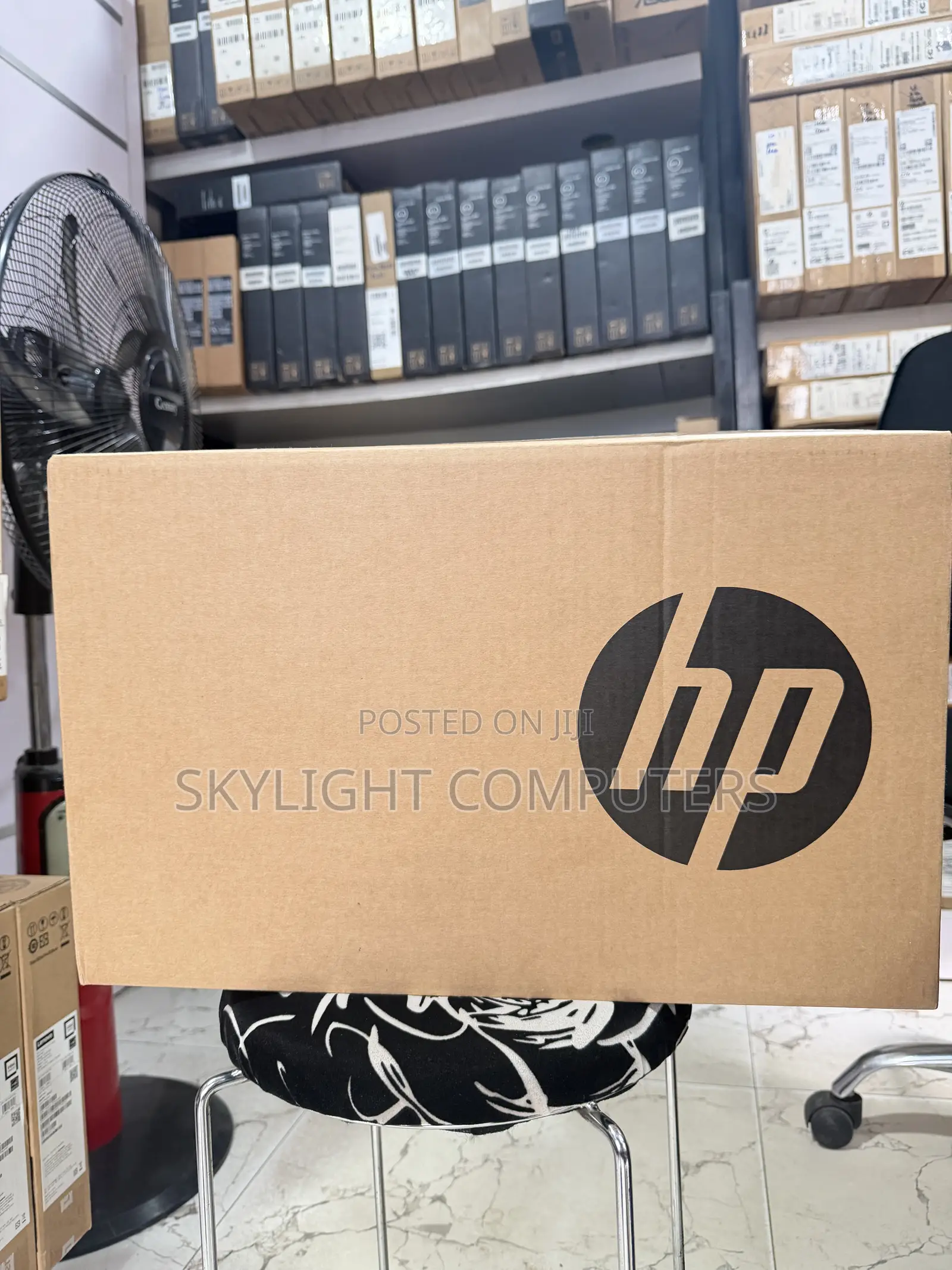 New Laptop HP EliteBook 840 G10 16GB Intel Core i7 SSD 512GB