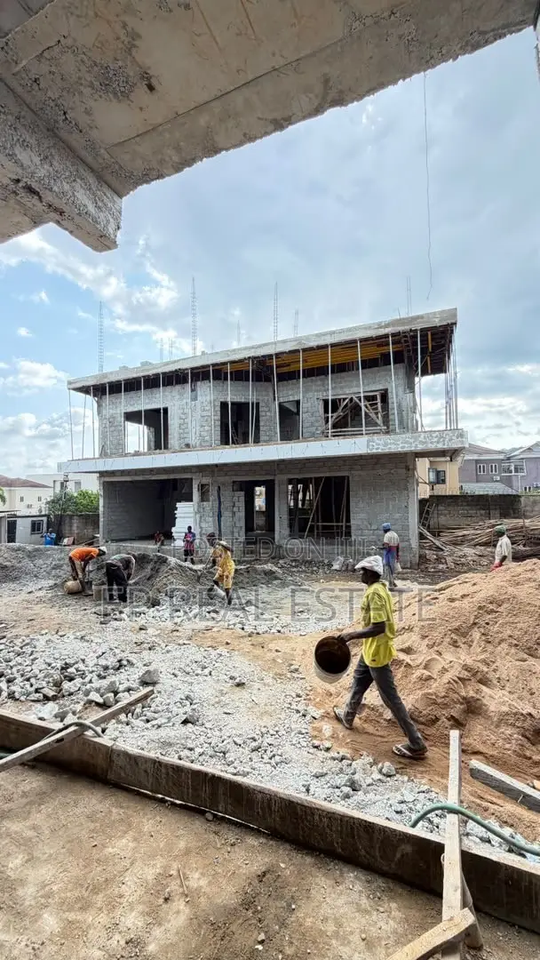 5bdrm Duplex in Katampe Extension for sale