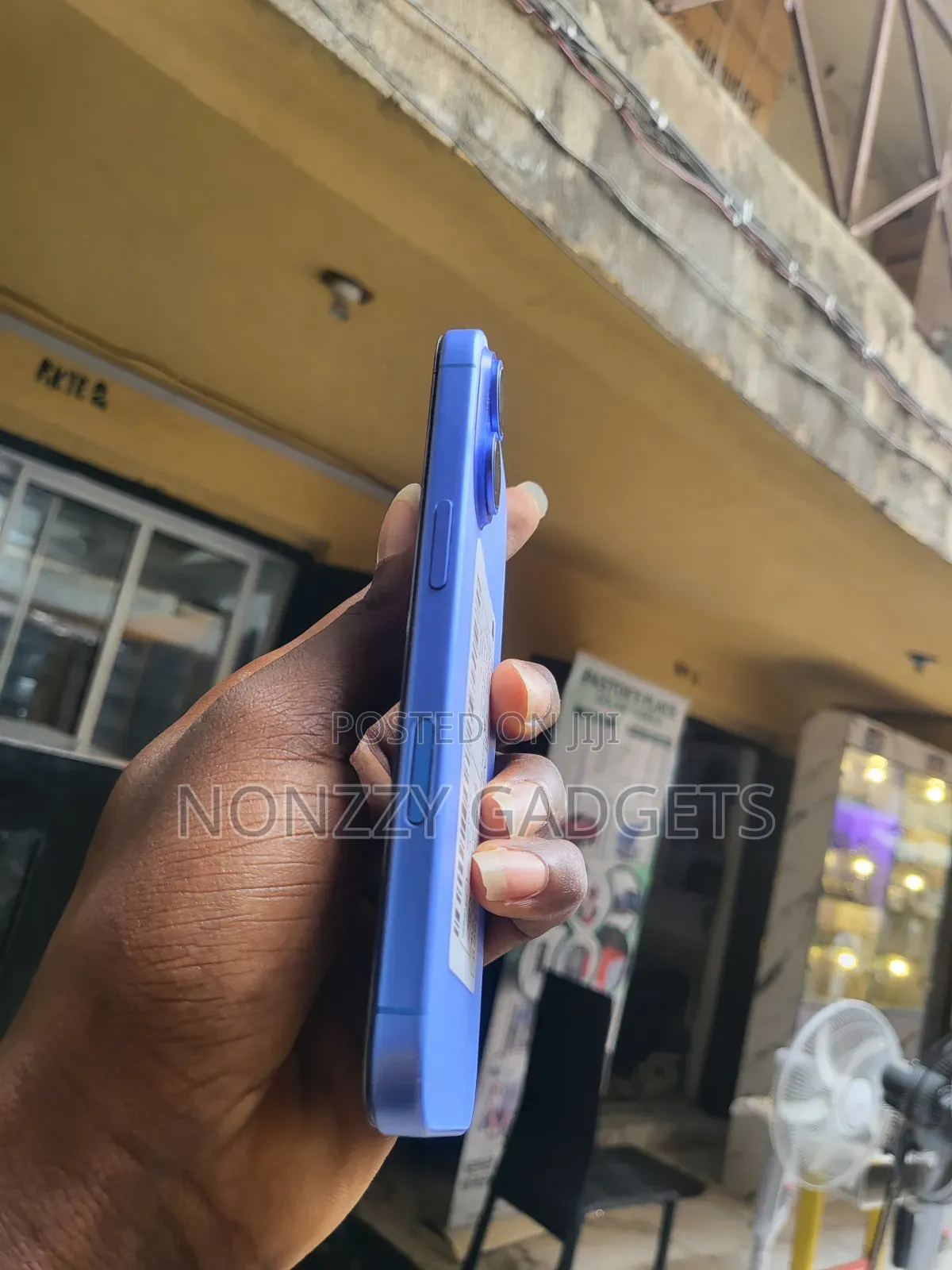 Apple iPhone 16 256 GB Blue