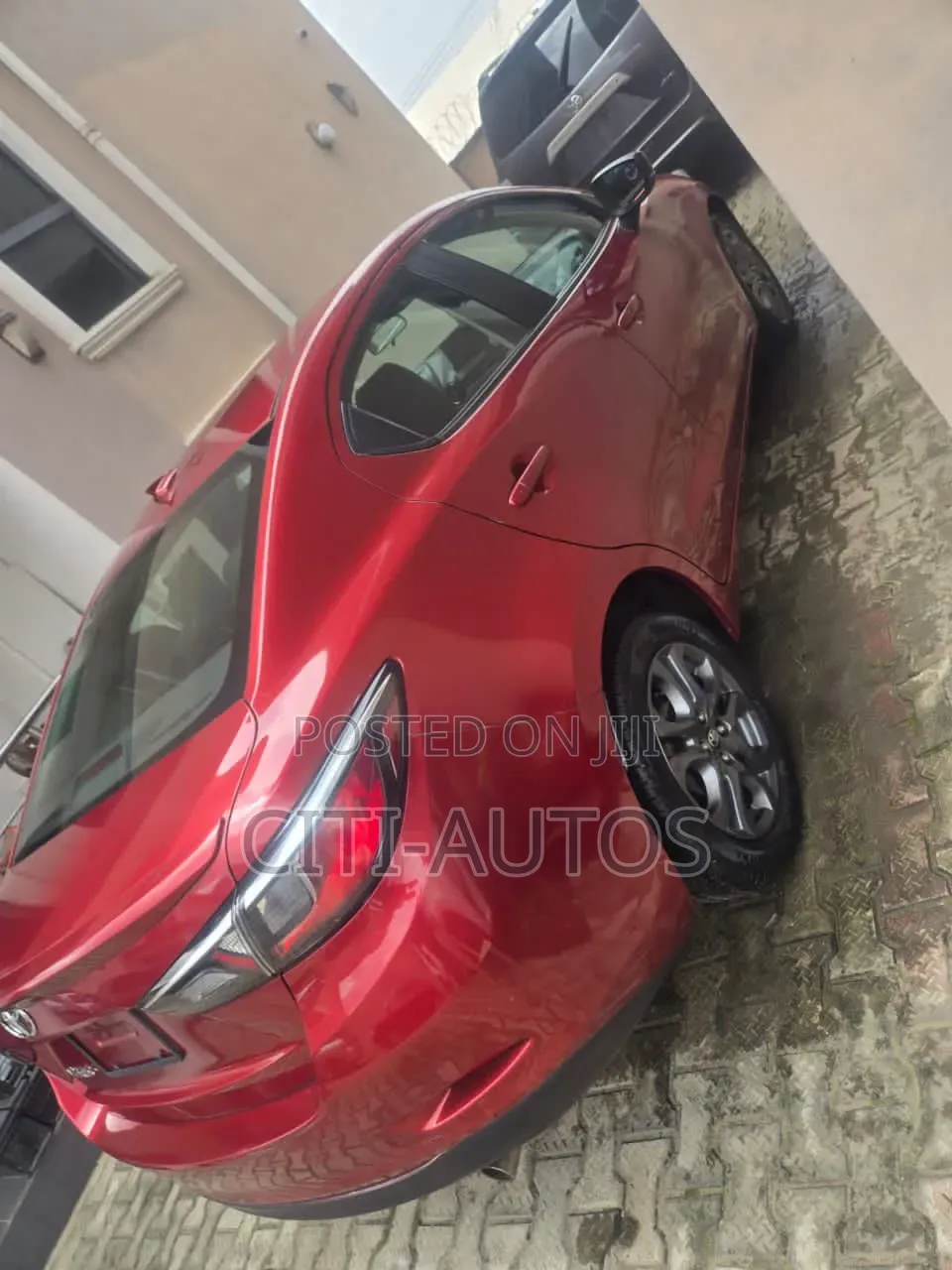 Toyota Yaris 2019 Burgundy