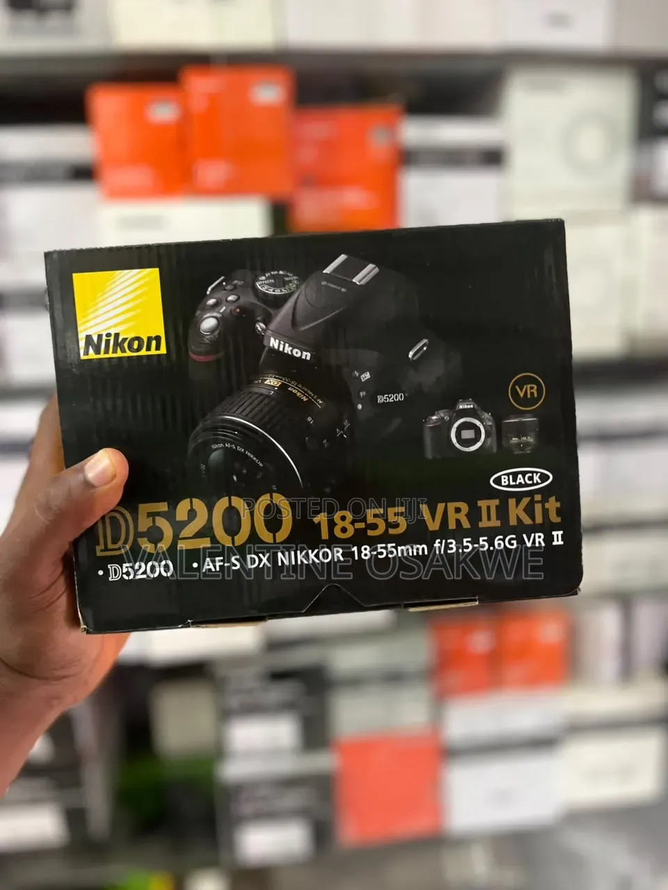 Nikon D5200 With Lens 18-55mm