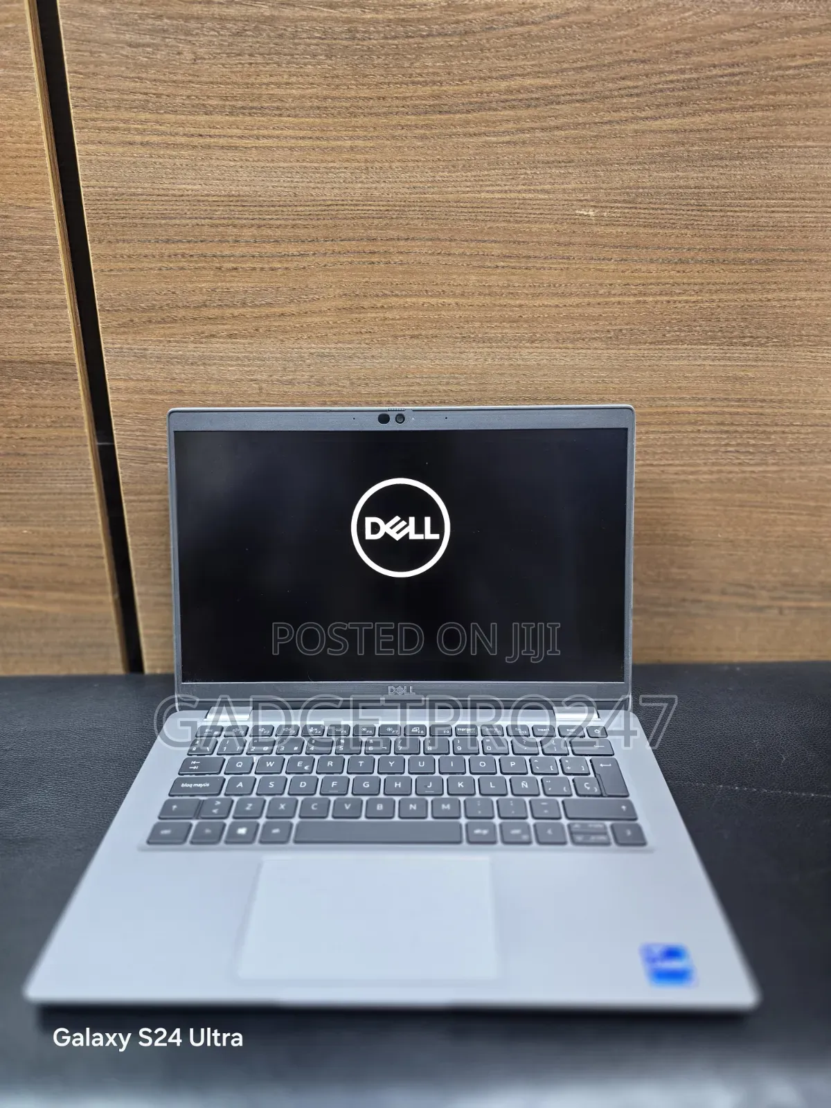 Laptop Dell Latitude 5320 16GB Intel Core i7 SSD 512GB