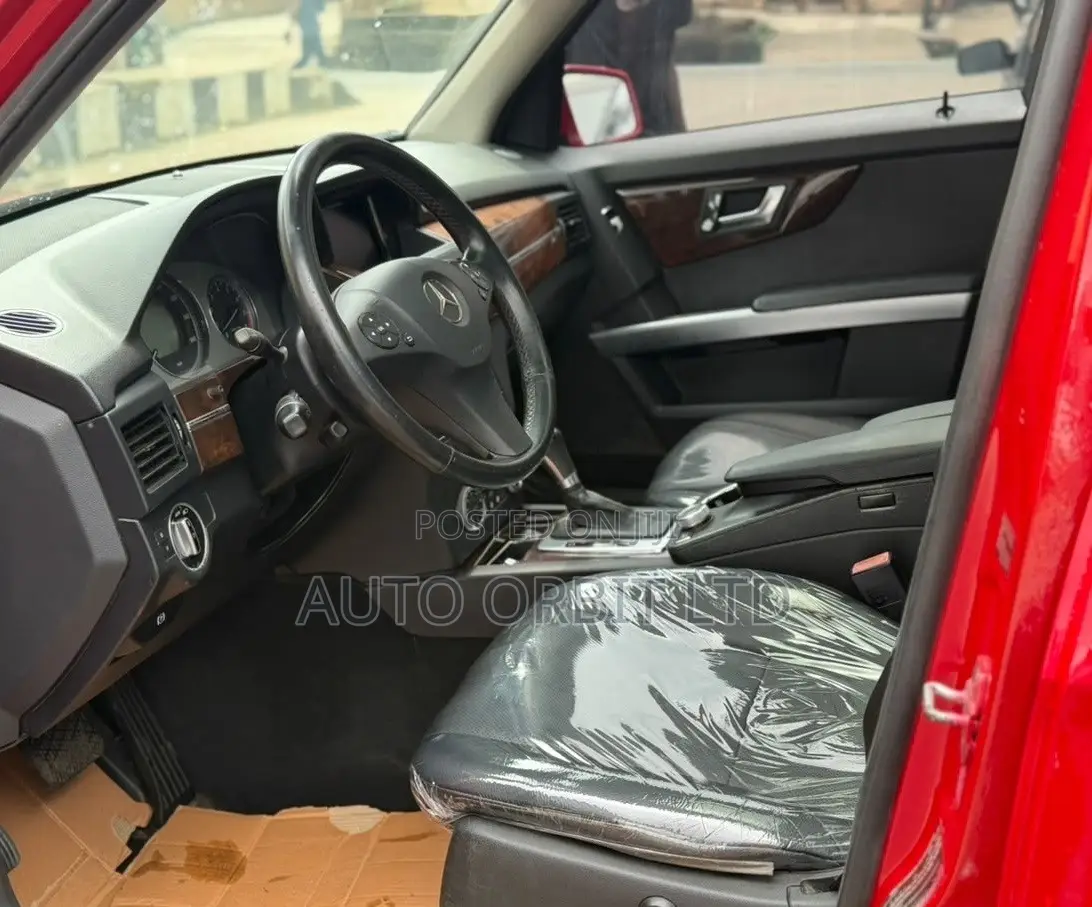 Mercedes-Benz GLK-Class 350 4MATIC 2012 Red
