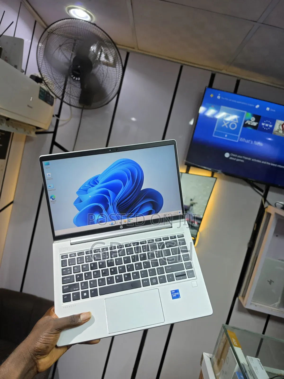 Laptop HP EliteBook 640 G9 8GB Intel Core i7 SSD 256GB