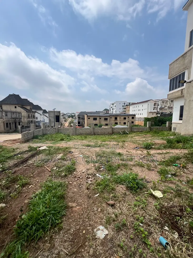 6bdrm Duplex in Guzape District for sale