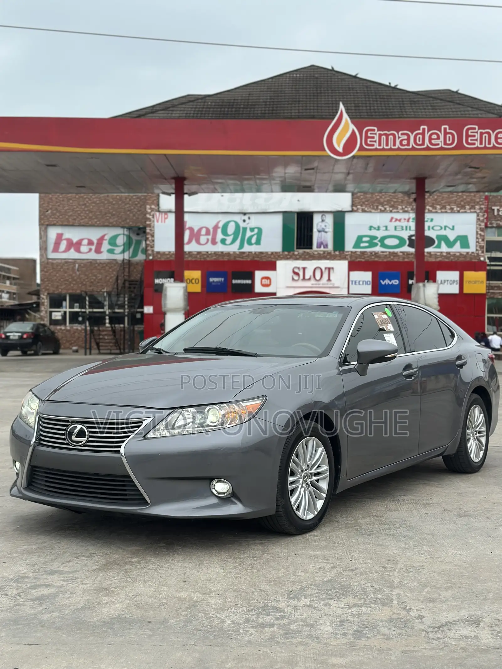 Lexus ES 350 FWD 2015 Gray