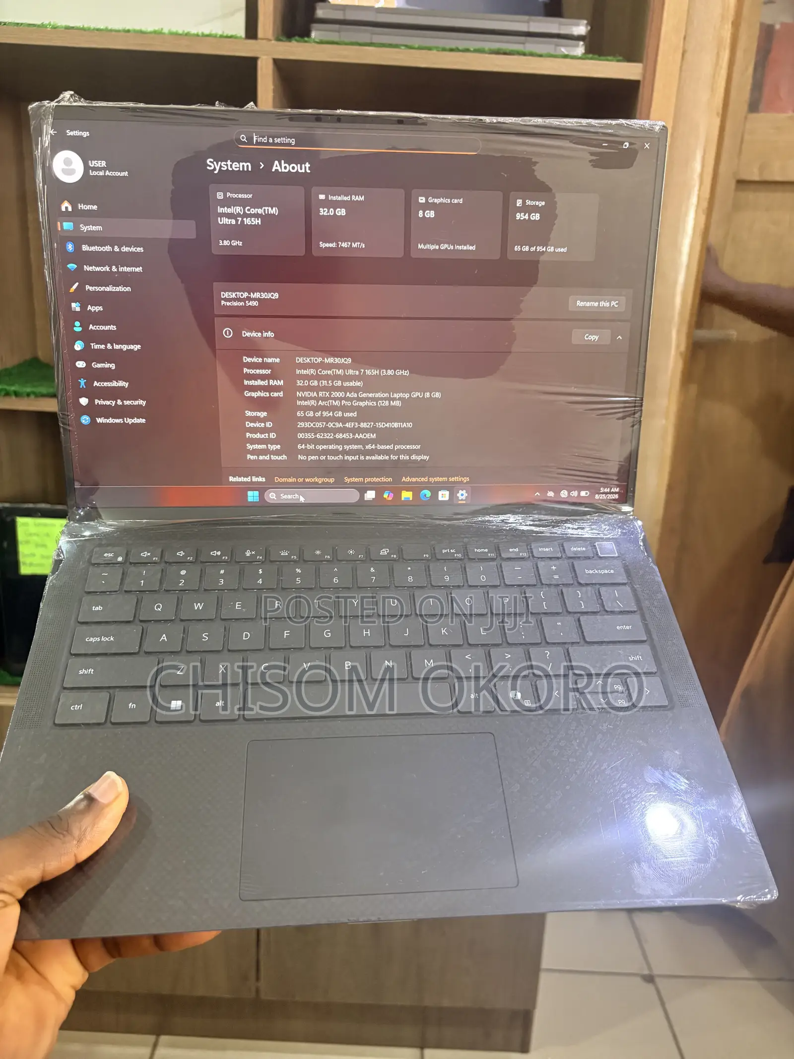 Laptop Dell Precision 5490 32GB Intel Core Ultra 7 SSD 1T