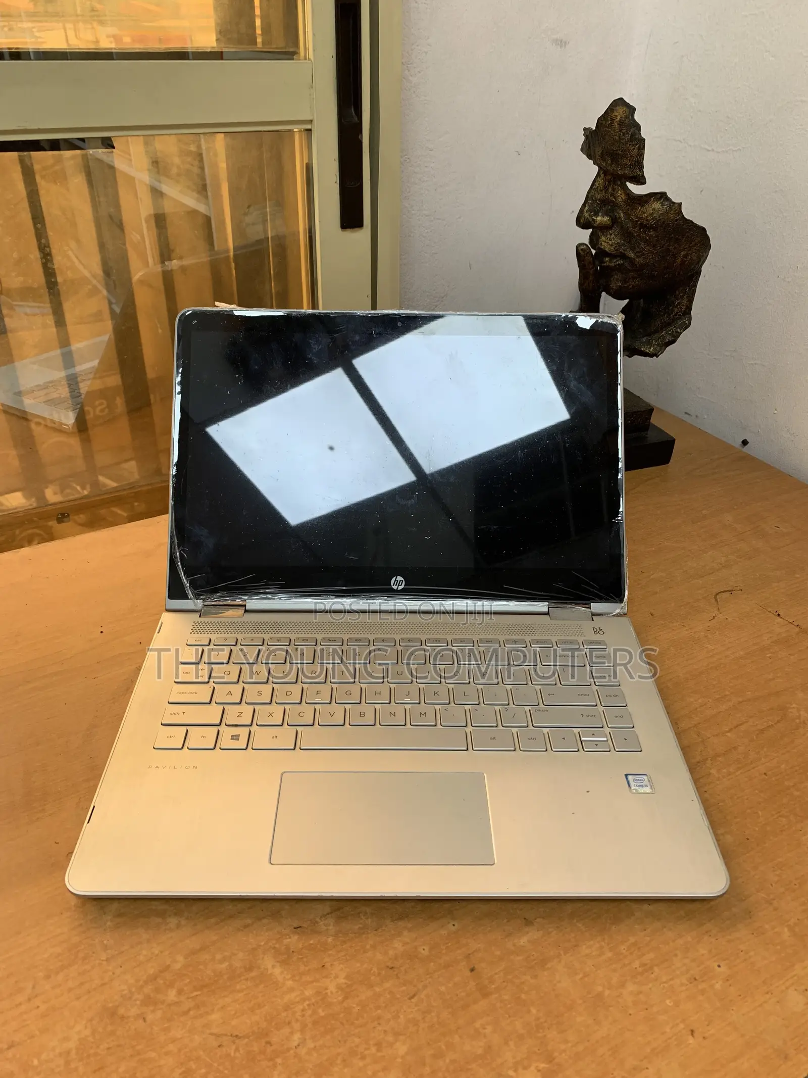 Laptop HP Pavilion x360 8GB Intel Core i5 SSD 256GB