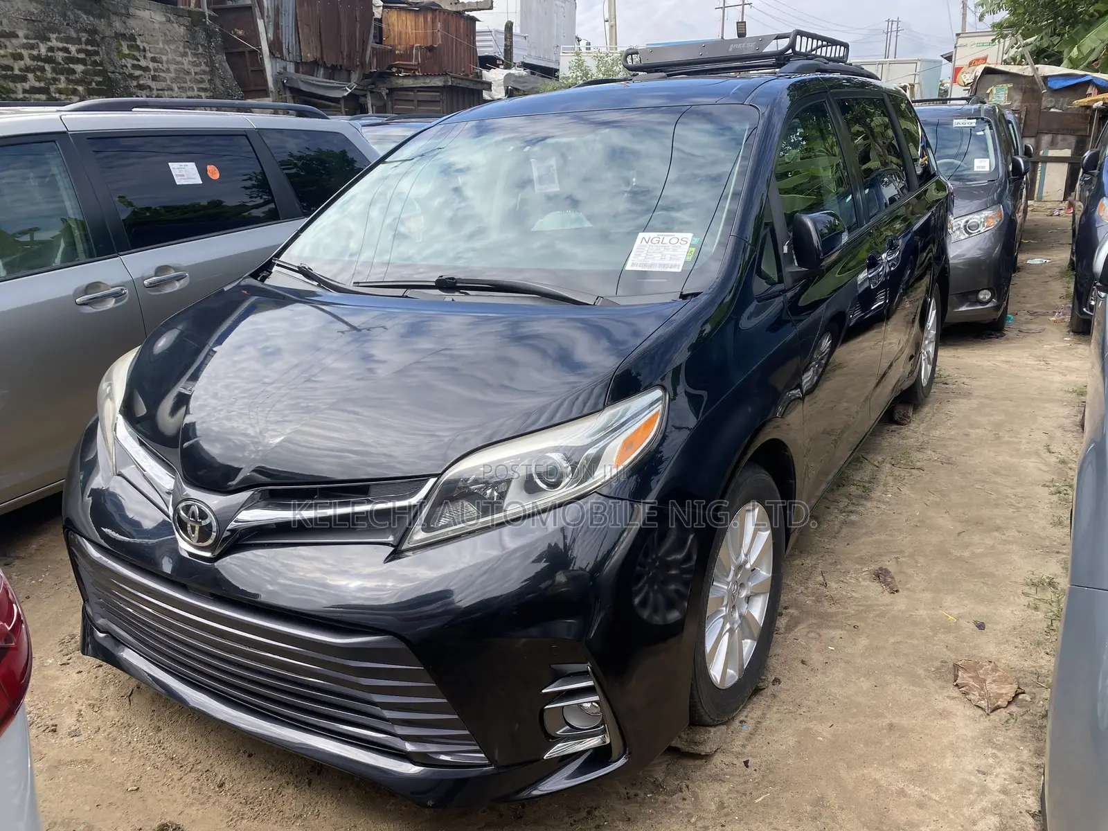 Toyota Sienna Limited Premium (3.5L 6cyl 8A) 2018 Black