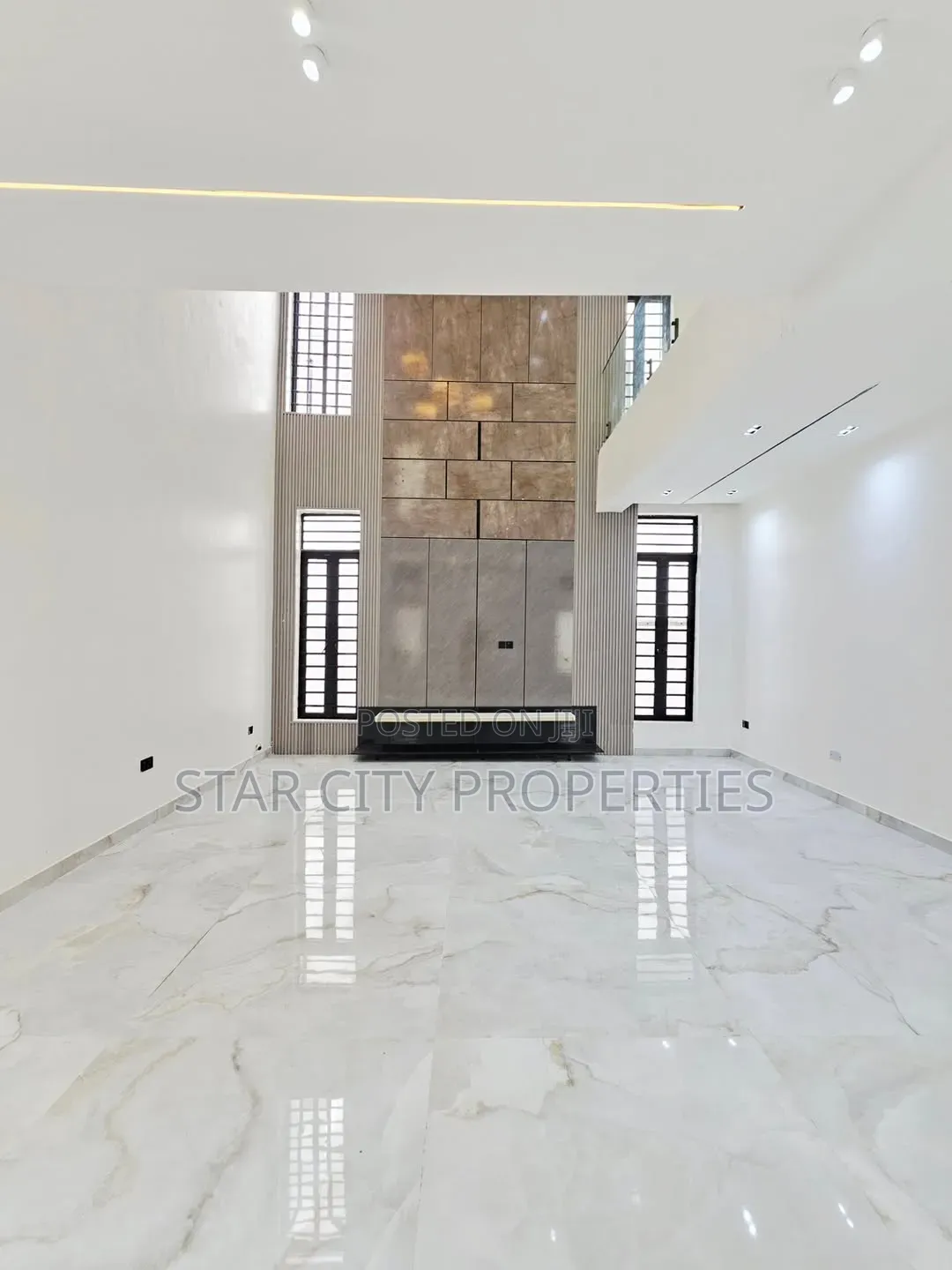 5bdrm Duplex in Lekki Phase 1 for sale