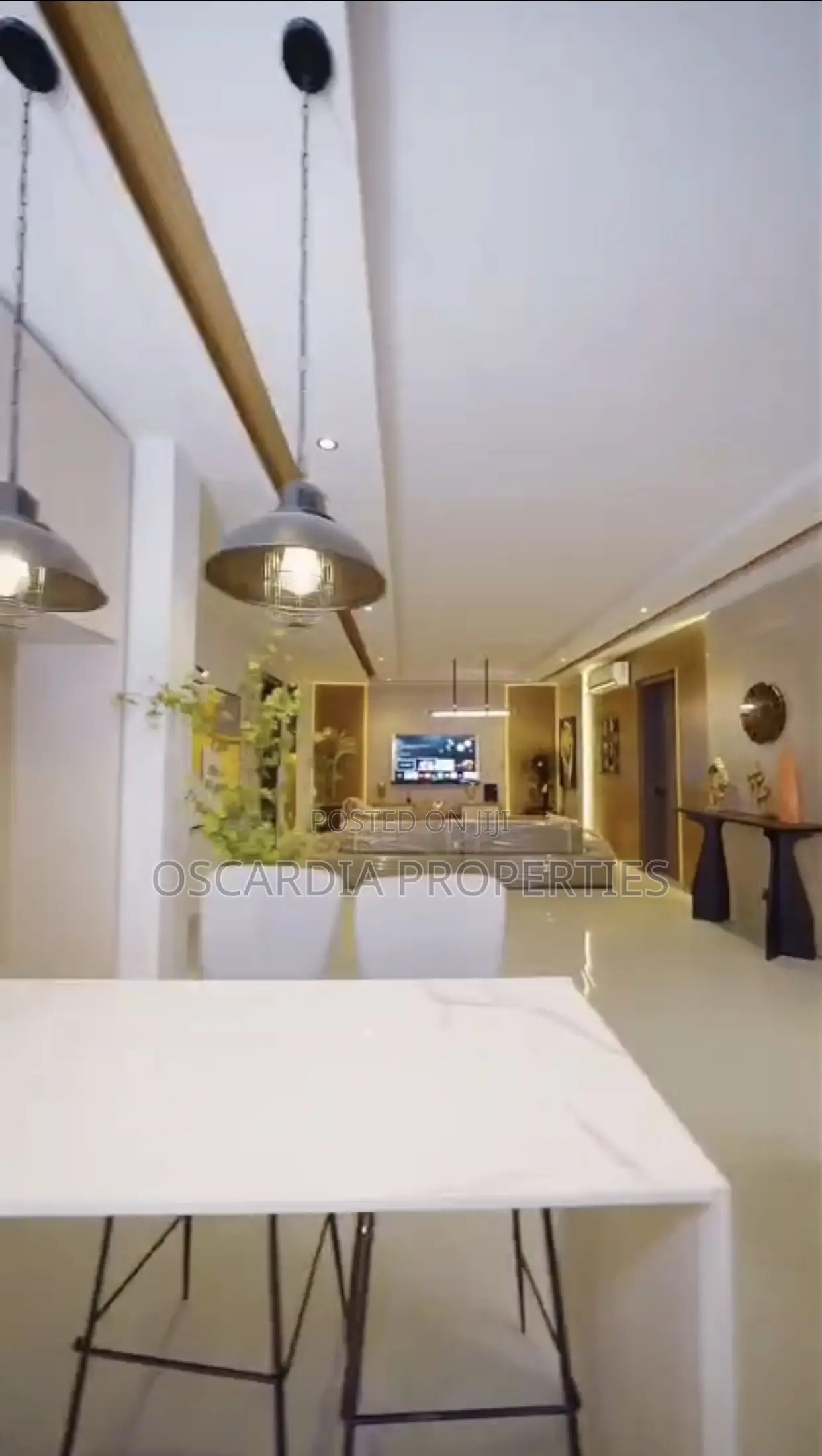 3bdrm Apartment in Lekki Phase 1 for sale