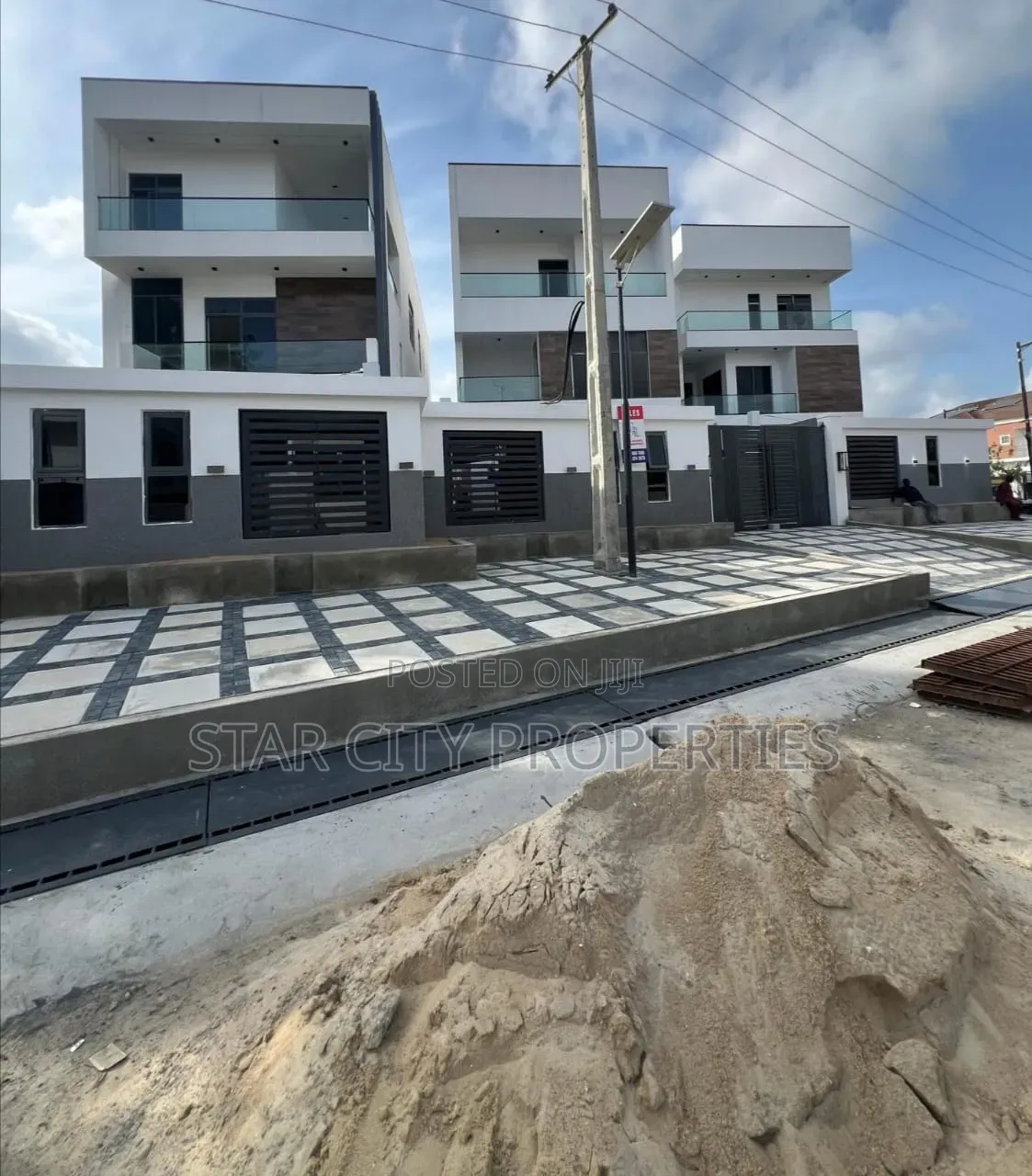 6bdrm Duplex in Lekki Lagos for sale