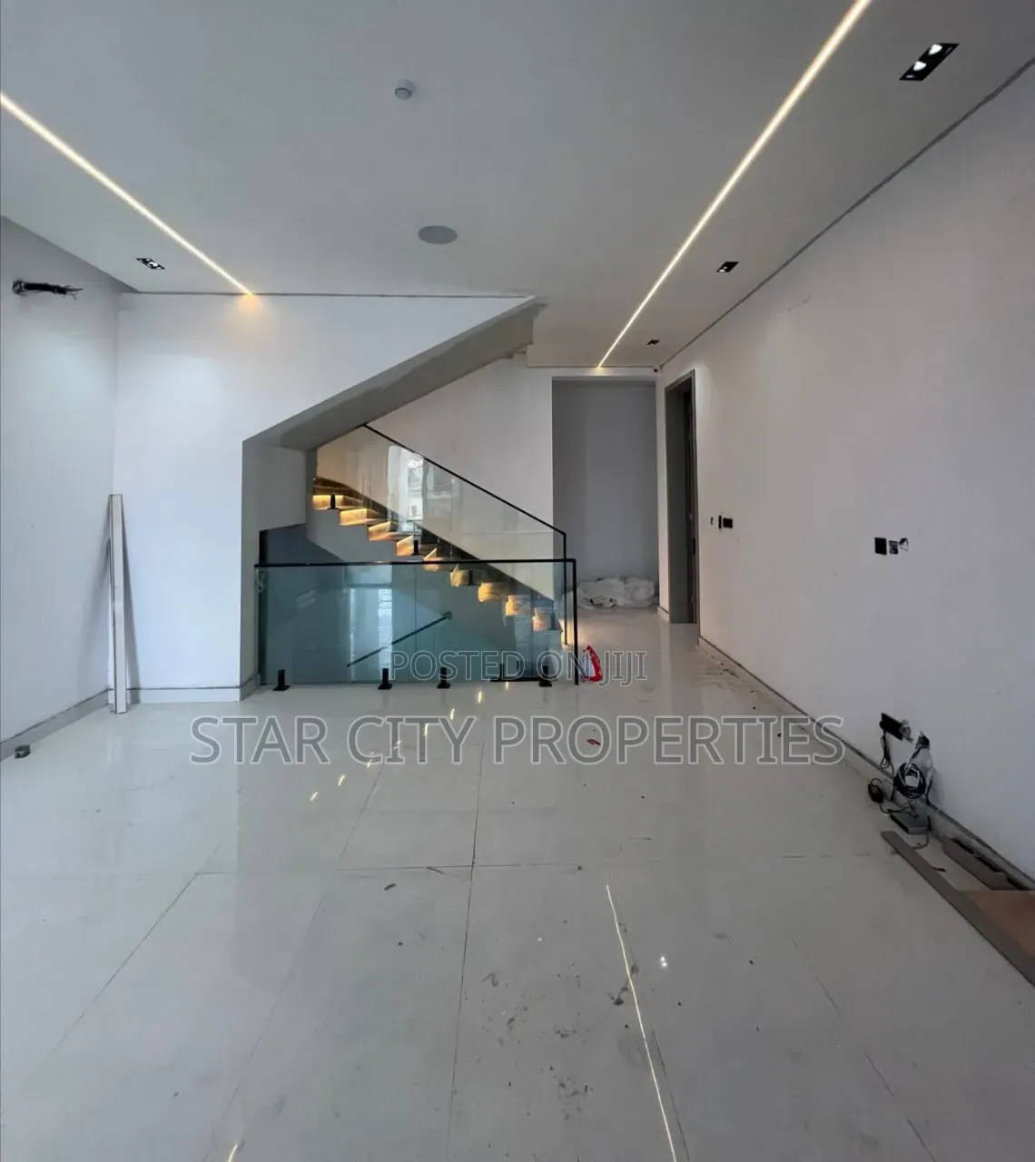 6bdrm Duplex in Lekki Lagos for sale