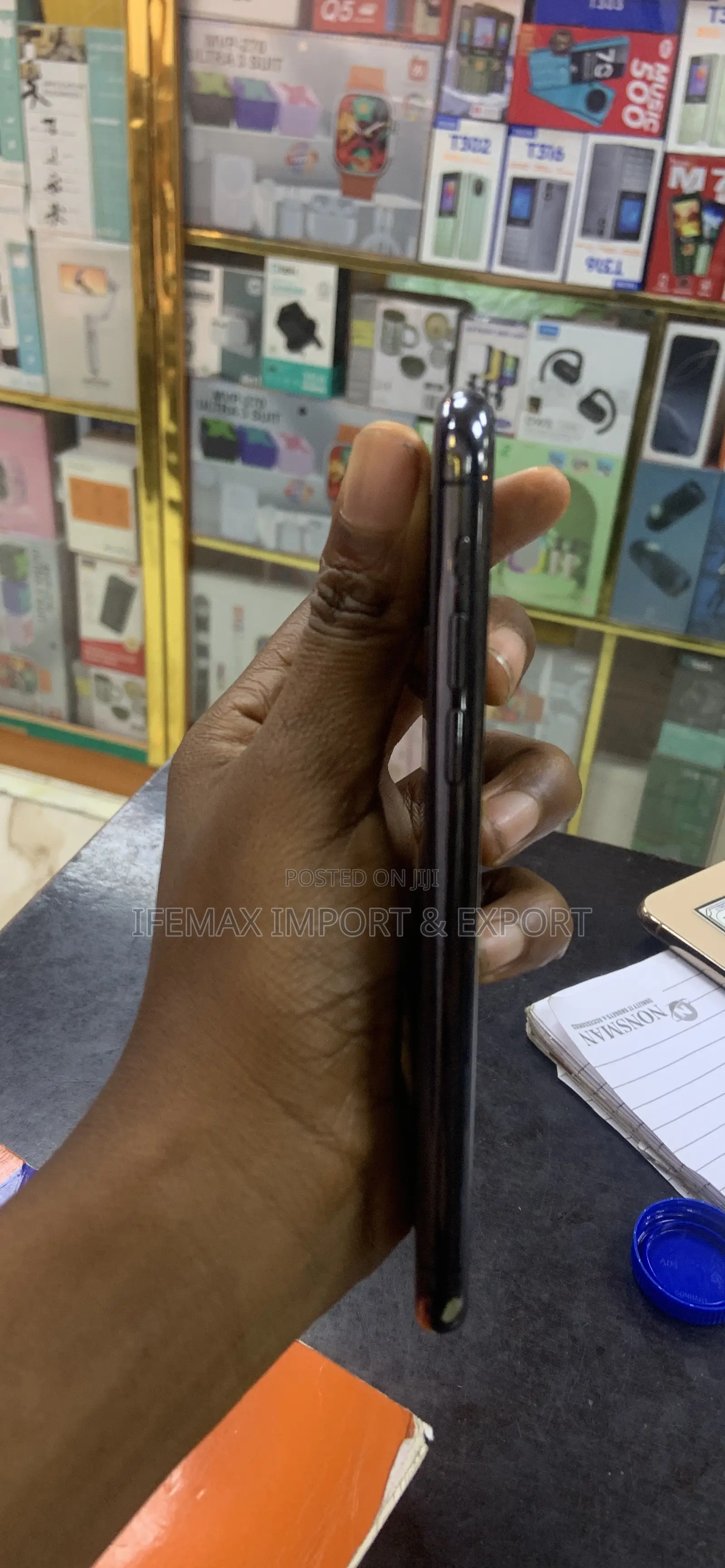 Apple iPhone 11 Pro 64 GB Gray