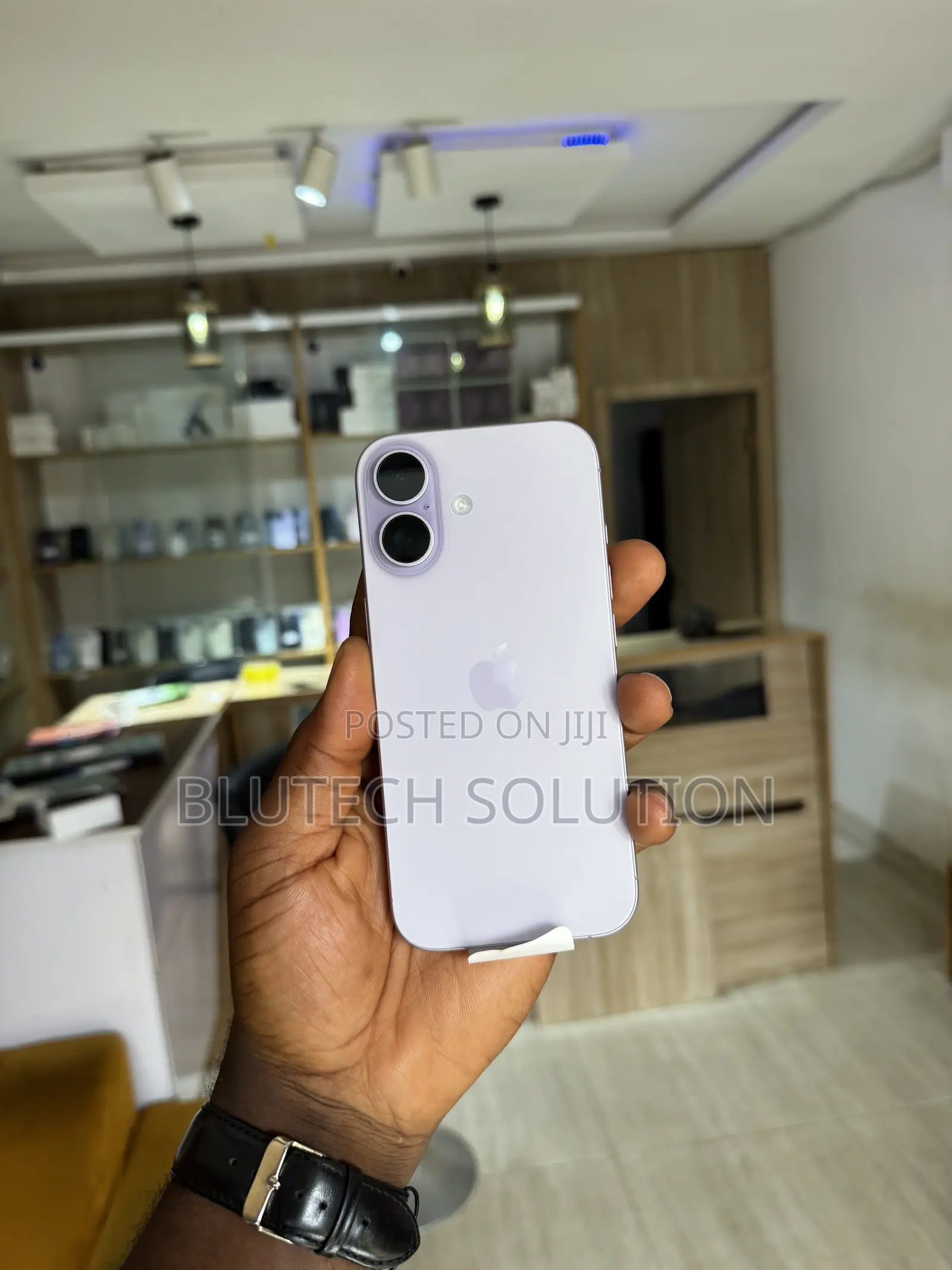 New Apple iPhone 17 256 GB Purple