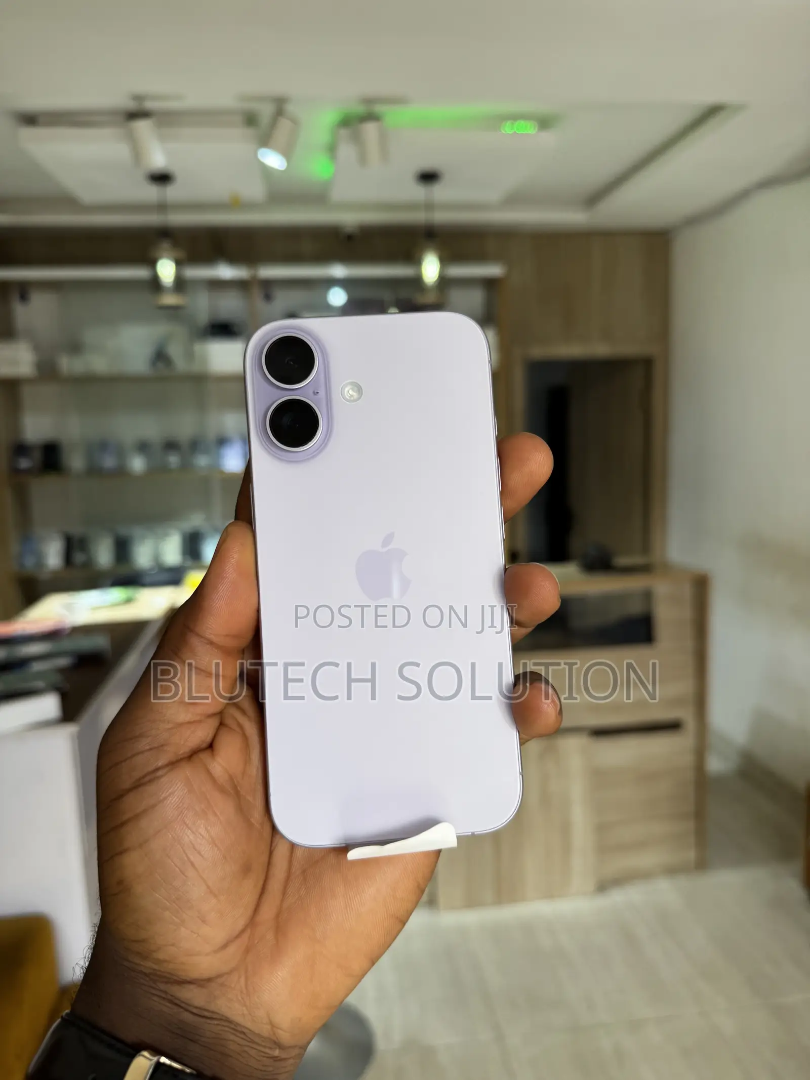 New Apple iPhone 17 256 GB Purple