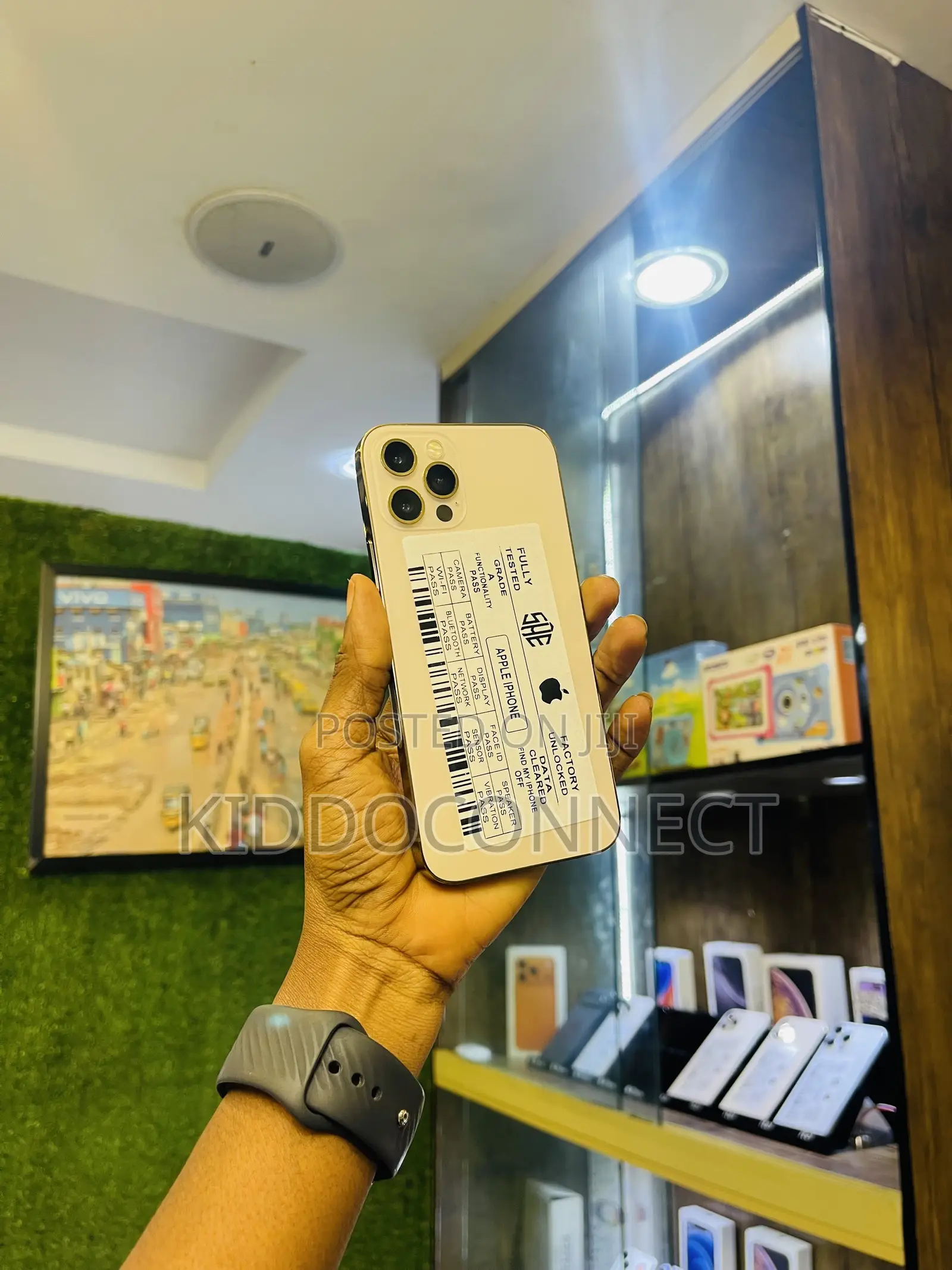 Apple iPhone 12 Pro 256 GB Gold