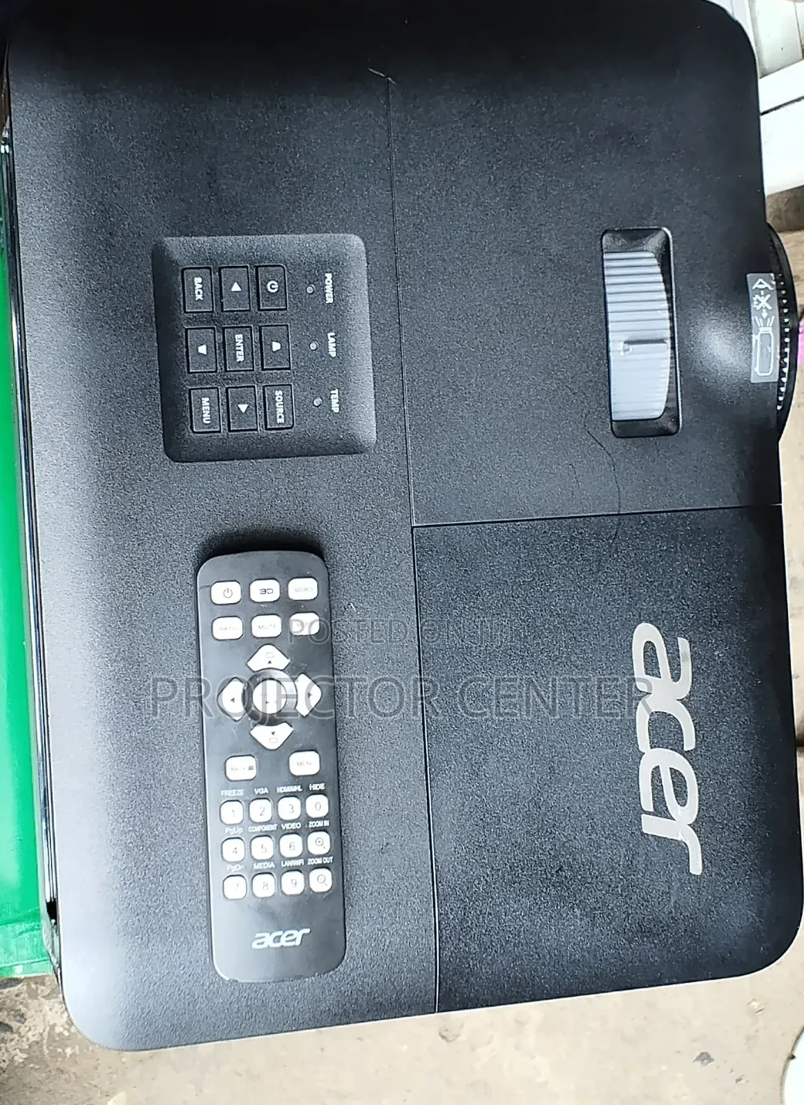 Acer DSV1725 3600lumens Projector
